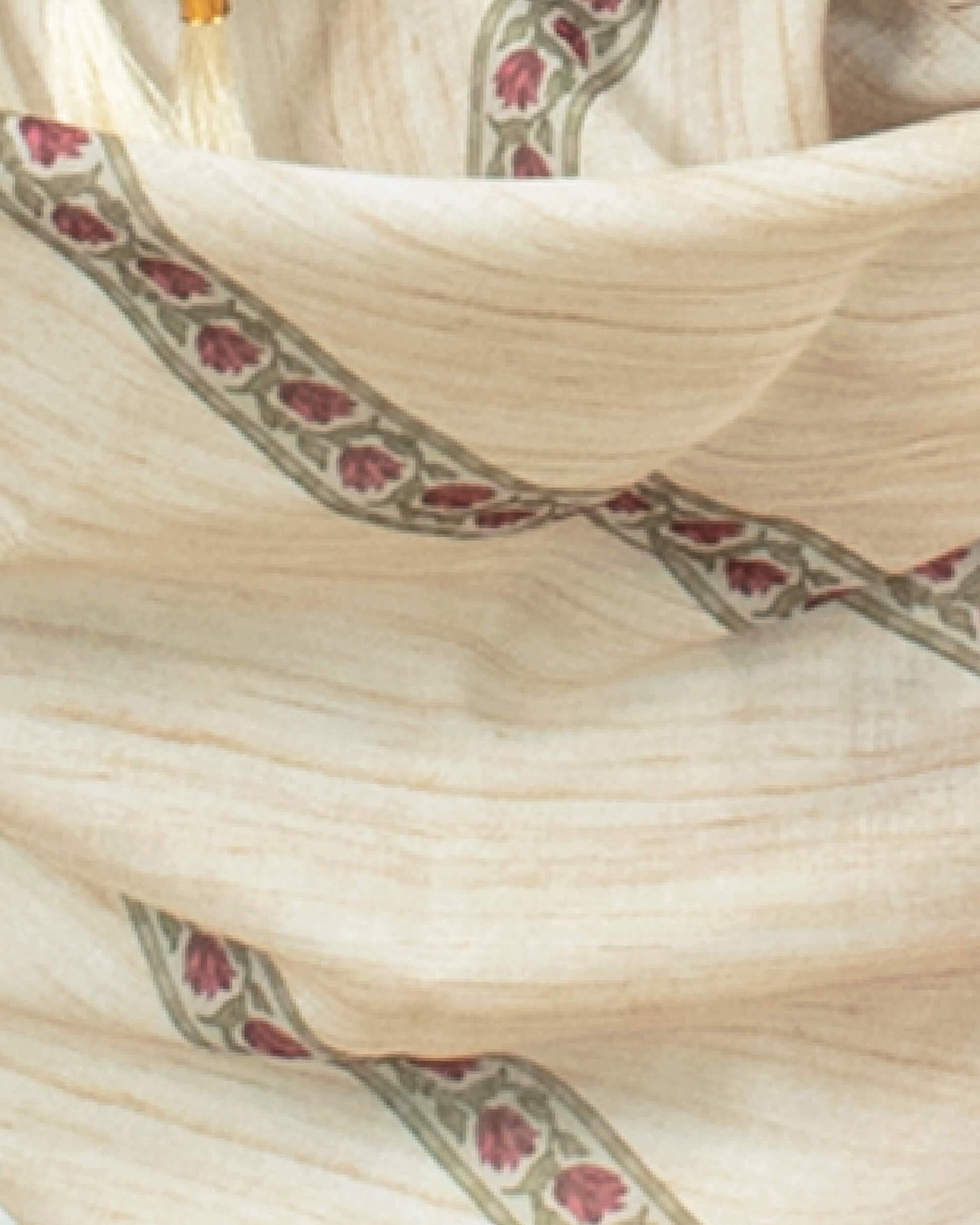 Maroon And Oat Beige Floral Pattren Digital Print Chanderi Dupatta With Tassels - Fabcurate