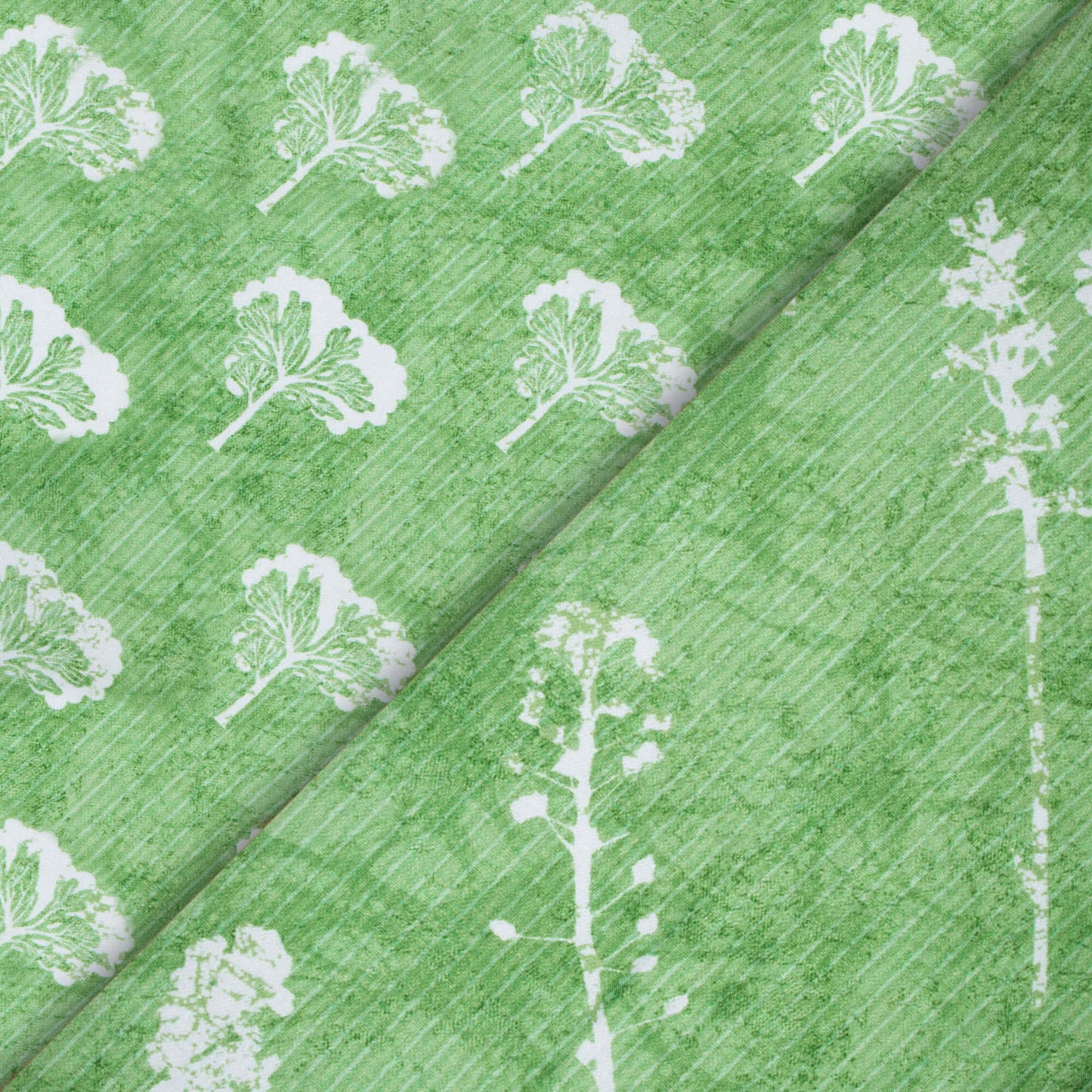 Glade Green And White Leaf Pattern Digital Print Crepe Silk Fabric