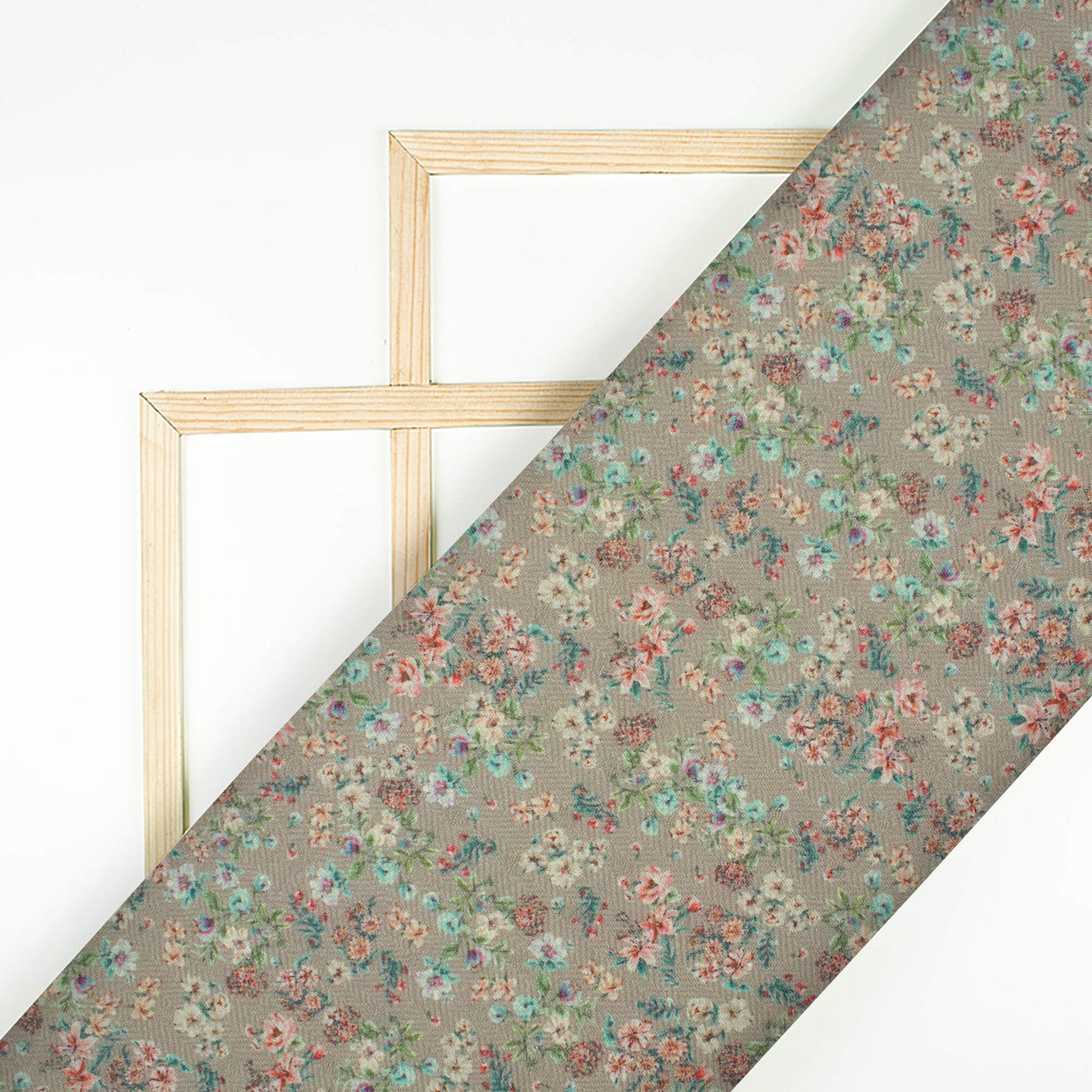Moss Green And Red Floral Pattern Digital Print Elegant Blend Pashmina Fabric