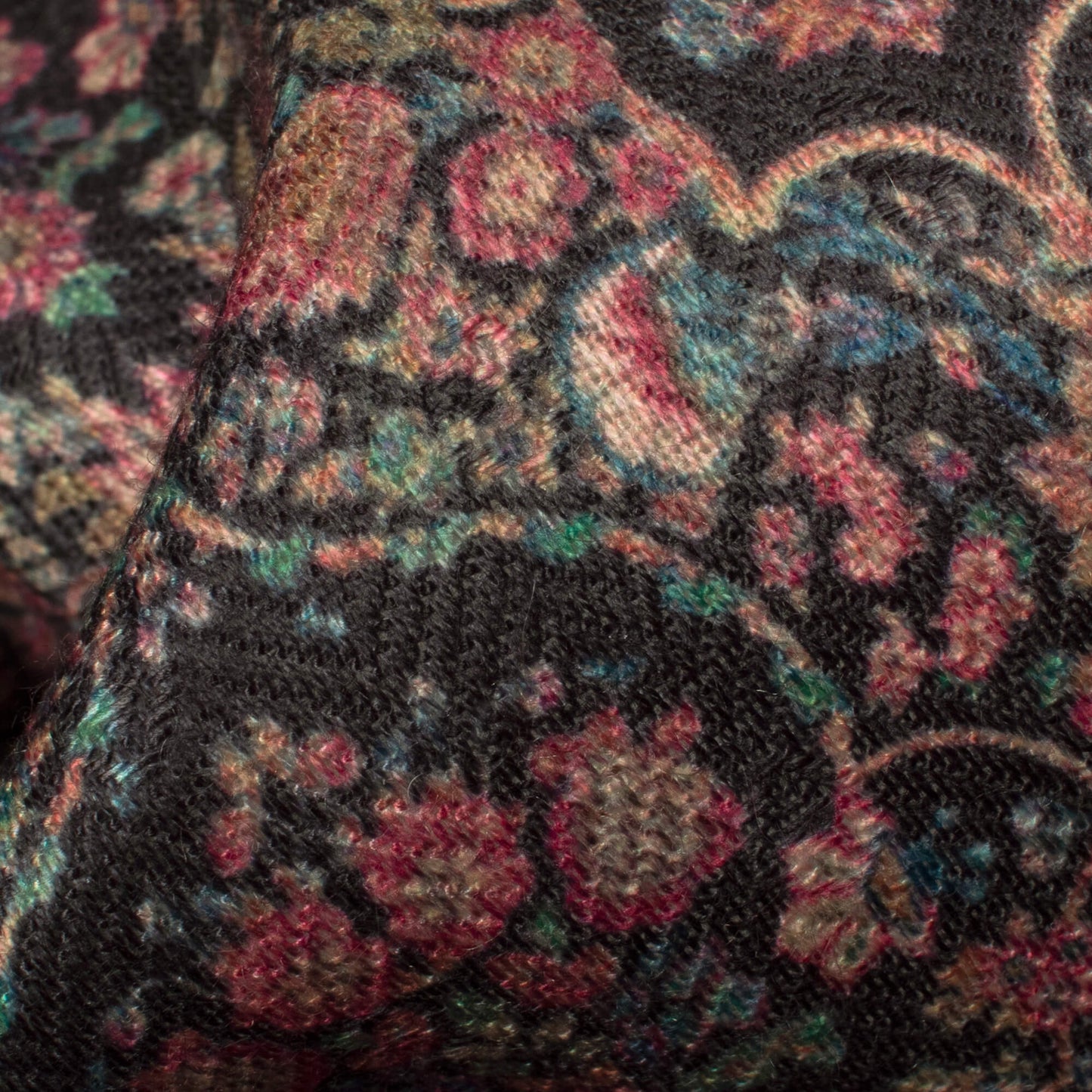 Black And Red Ethnic Pattern Digital Print Elegant Blend Pasmina Fabric
