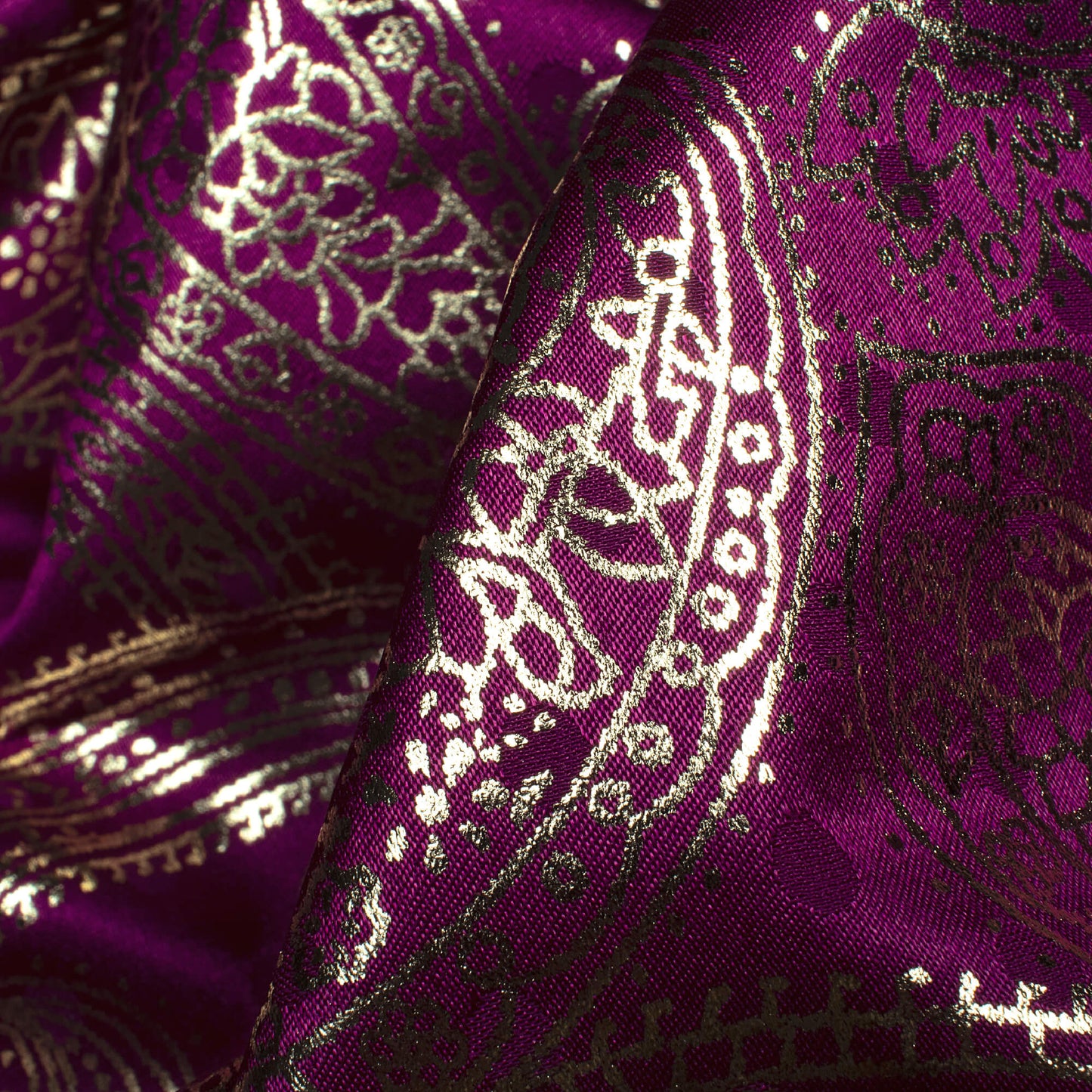 Wine Purple Paisley Pattern Golden Foil Print Jacquard Booti Japan Satin Fabric (Width 54 Inches)
