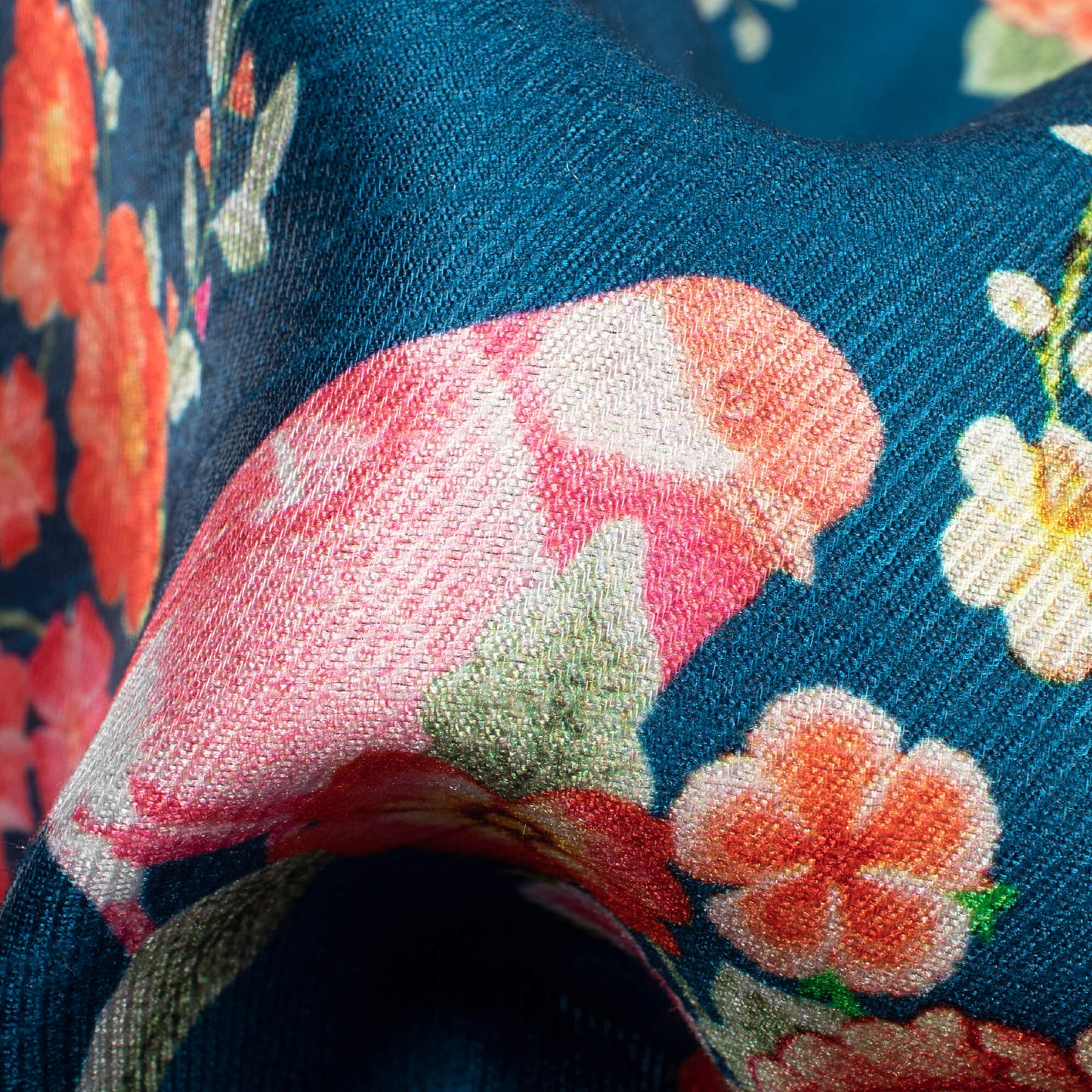 Bahama Blue And Red Floral Pattern Digital Print Twill Slub Fabric