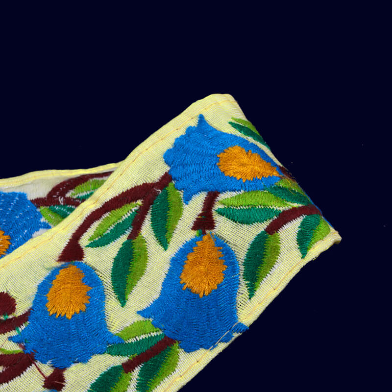 Multicolor Thread Embroidery Lace (9 Mtr) - Fabcurate