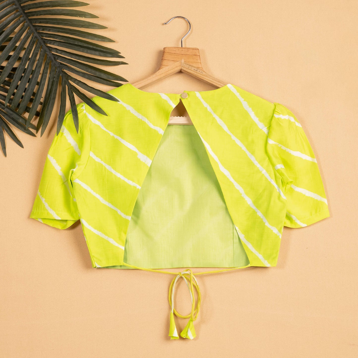 Leheriya Printed Backless Blouse