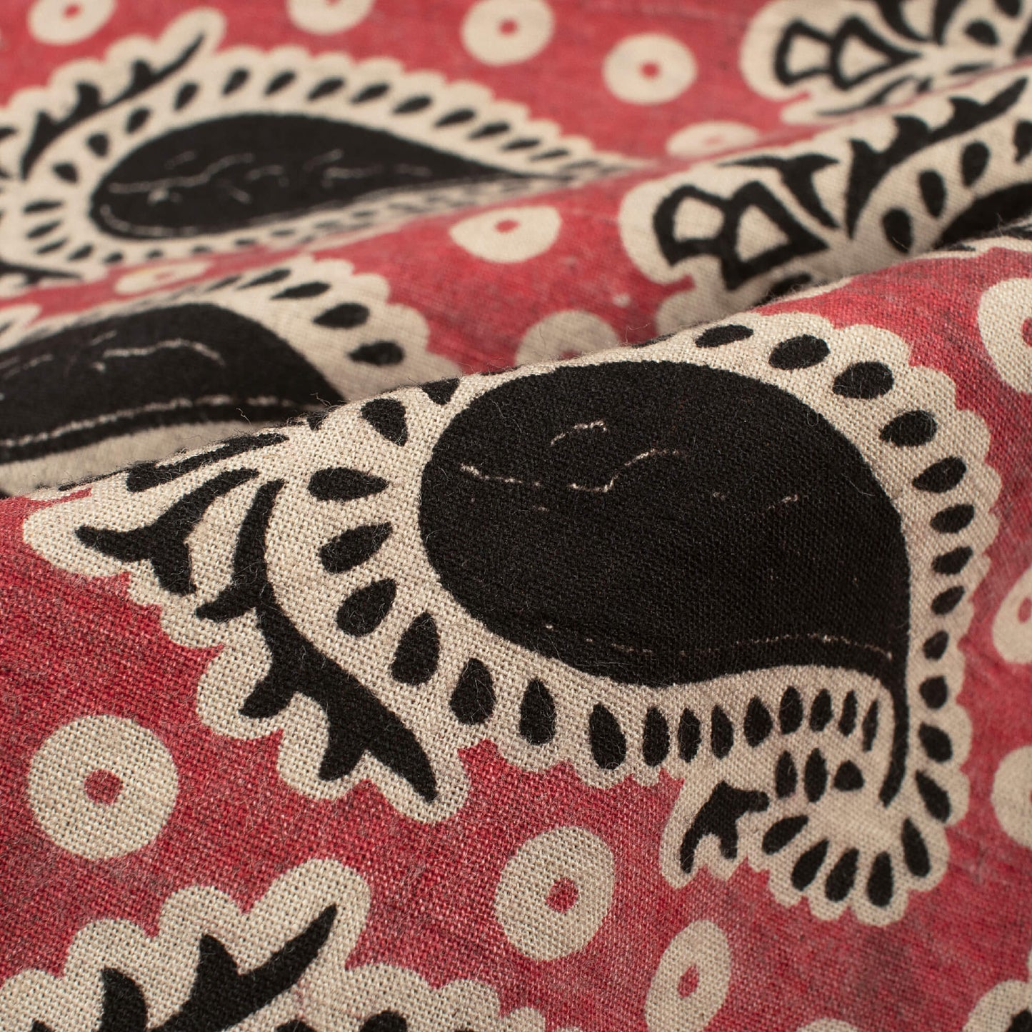 Wine Red And Black Paisley Pattern Printed Kalamkari Cotton Fabric