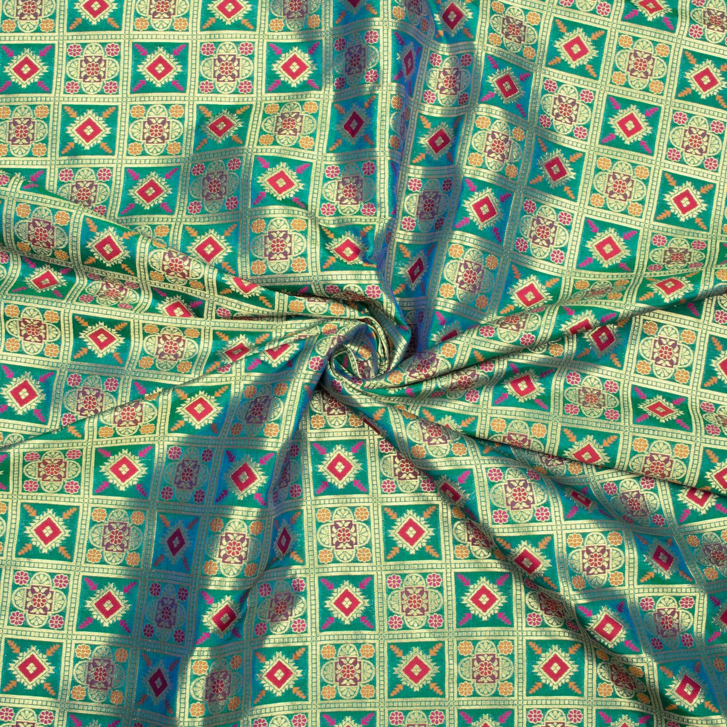 Peacock Green And Red Traditional Pattern Zari Jacquard Banarasi Taffeta Silk Fabric