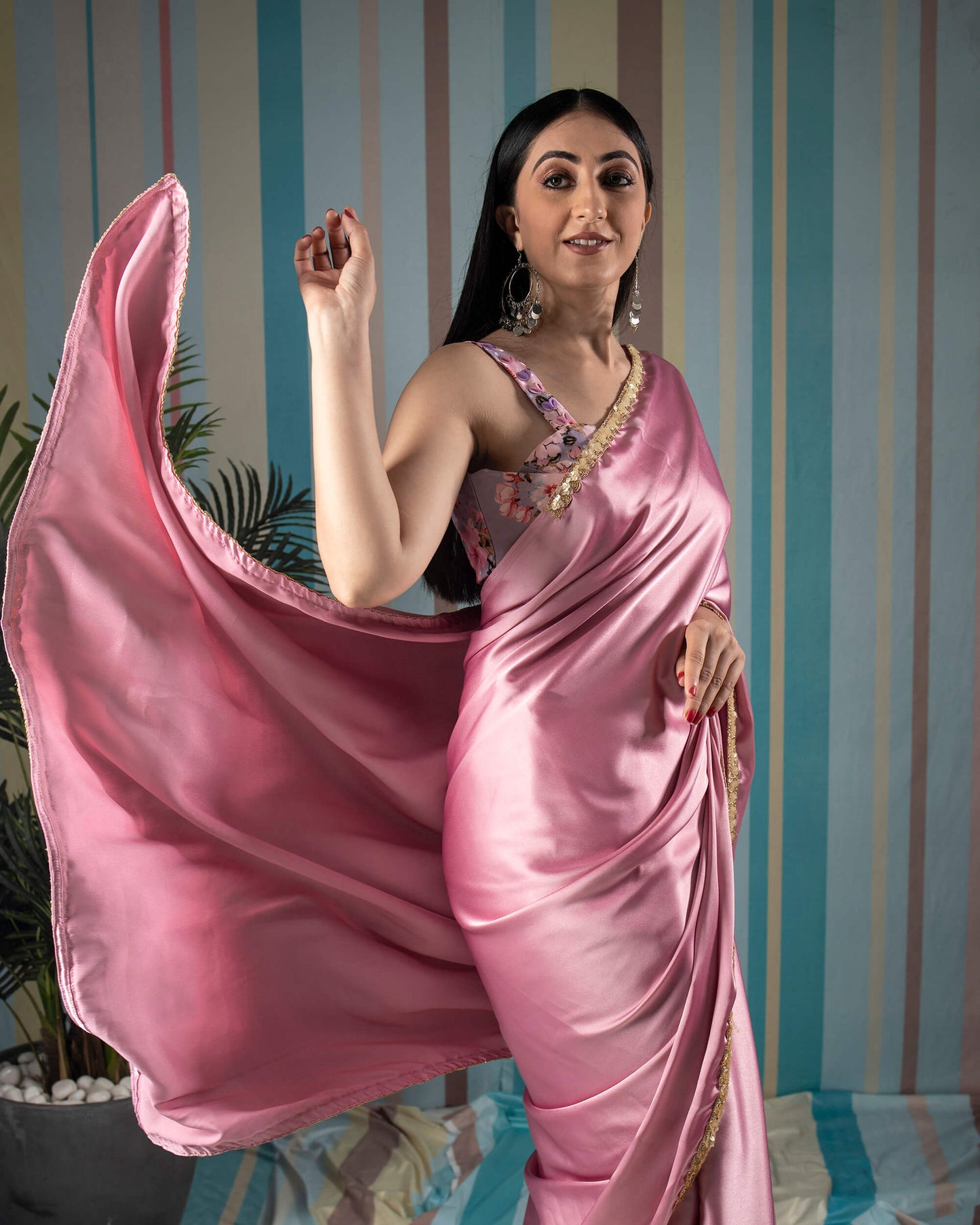 Hippie Pink Plain Japan Satin Saree With Lace Border