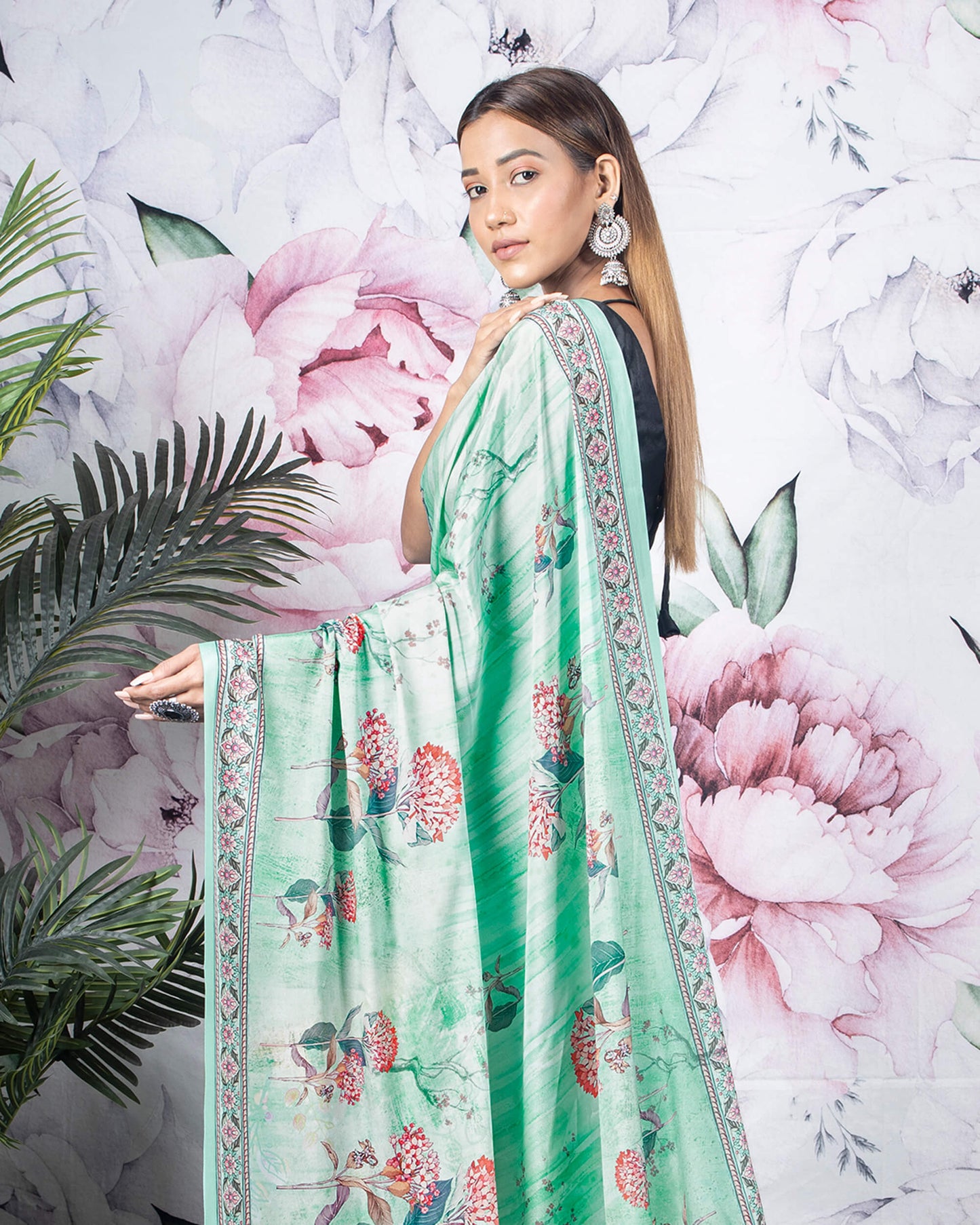 Turquoise And Pink Floral Pattern Digital Print Crepe Silk Saree