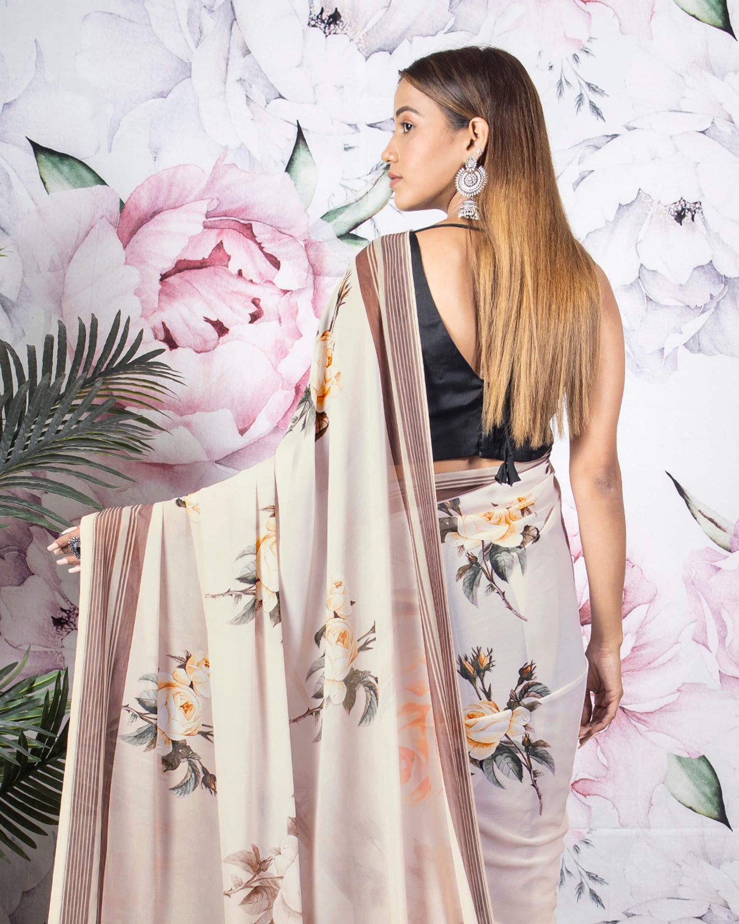 Salmon Pink And Army Green Floral Pattern Digital Print Georgette Saree