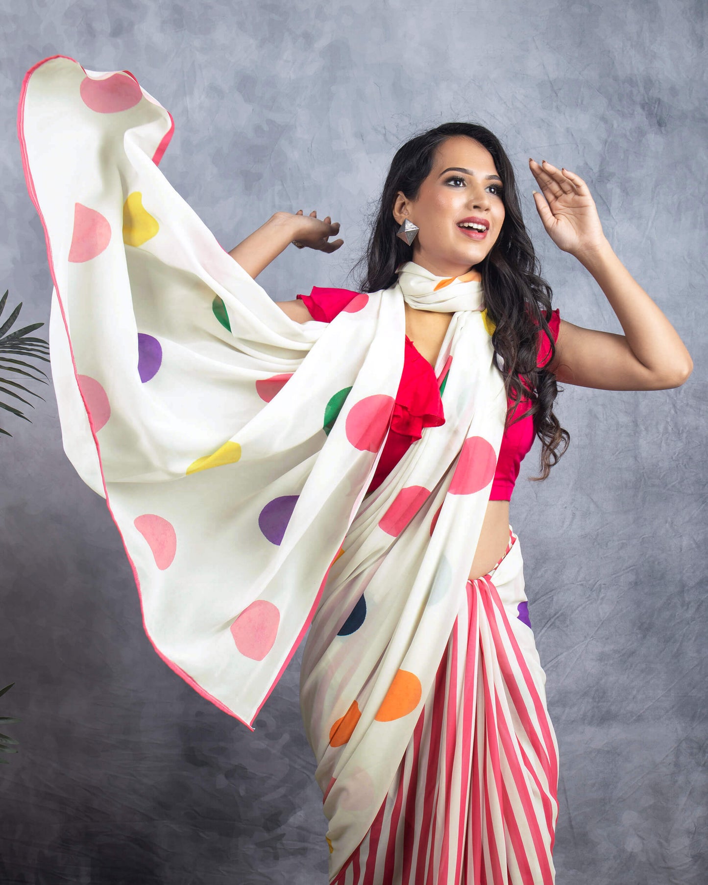 Off White And Pink Polka Dots Pattern Digital Print Georgette Saree