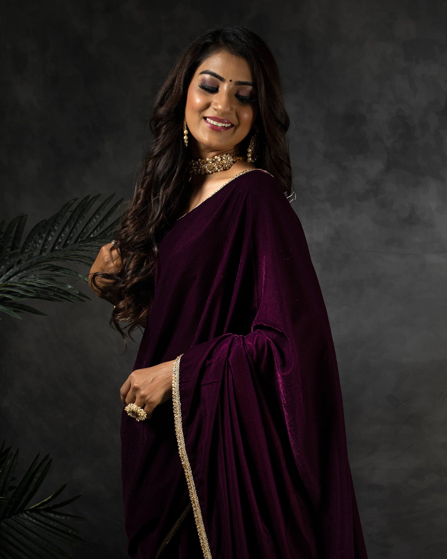 Wine Purple Plain Dual Tone Velvet Saree With Stone Work Lace Border