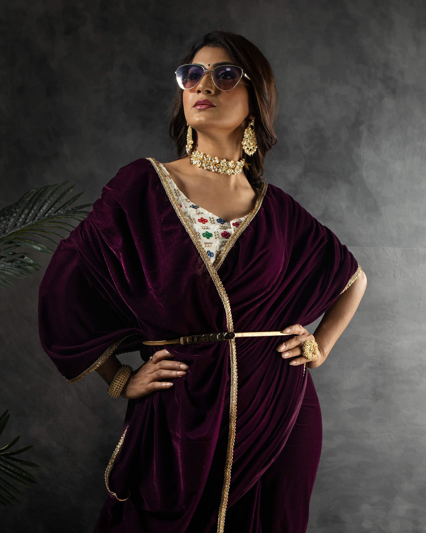 Wine Purple Plain Dual Tone Velvet Saree With Stone Work Lace Border