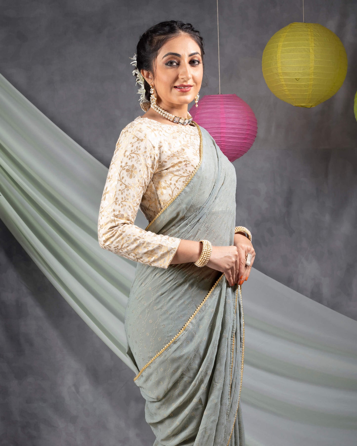 Dolphin Grey Leheriya Golden Dew Drops Georgette Saree With Zari Lace Border