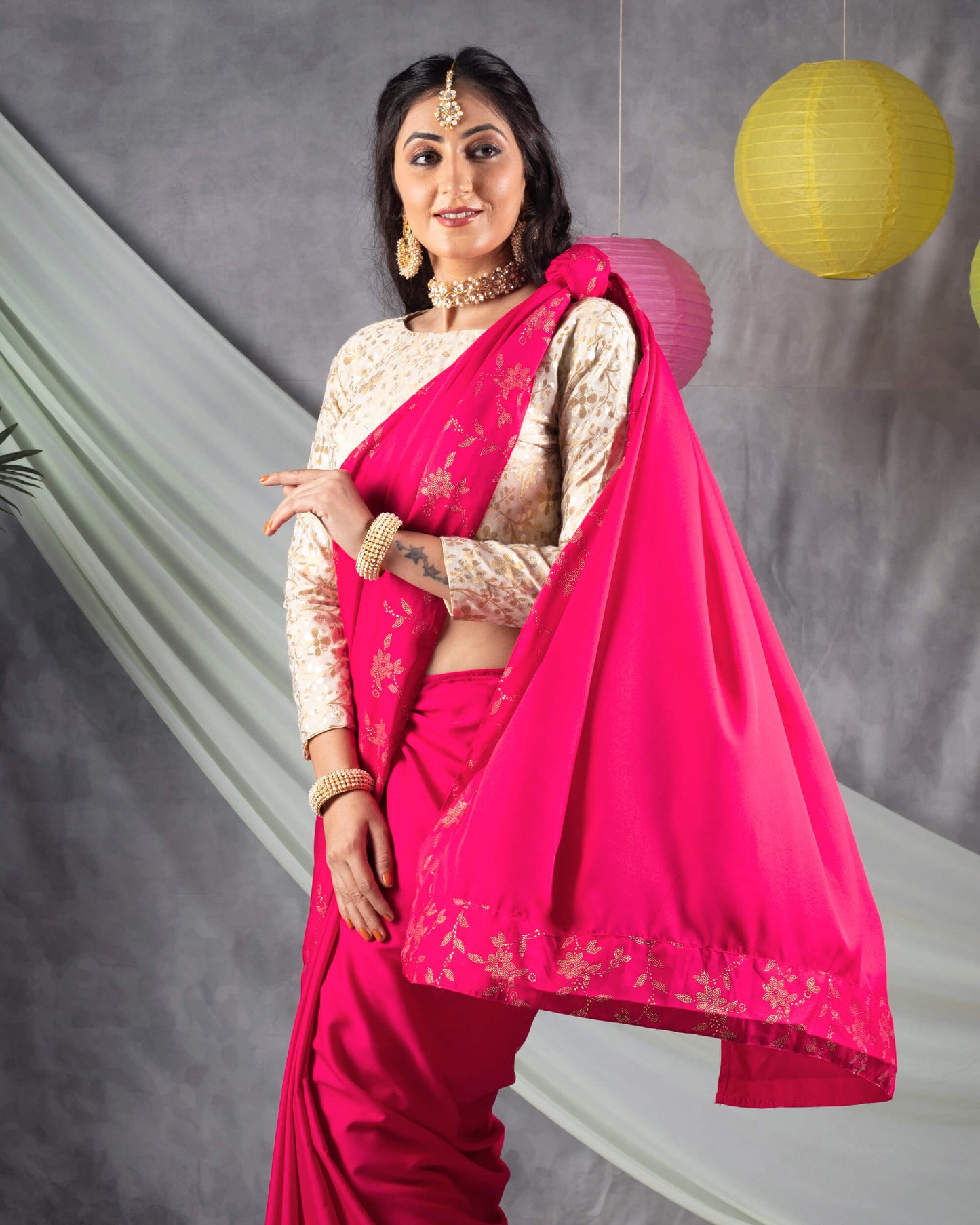 Cerise Pink Plain Japan Satin Saree With Dew Drops Work Lace Border