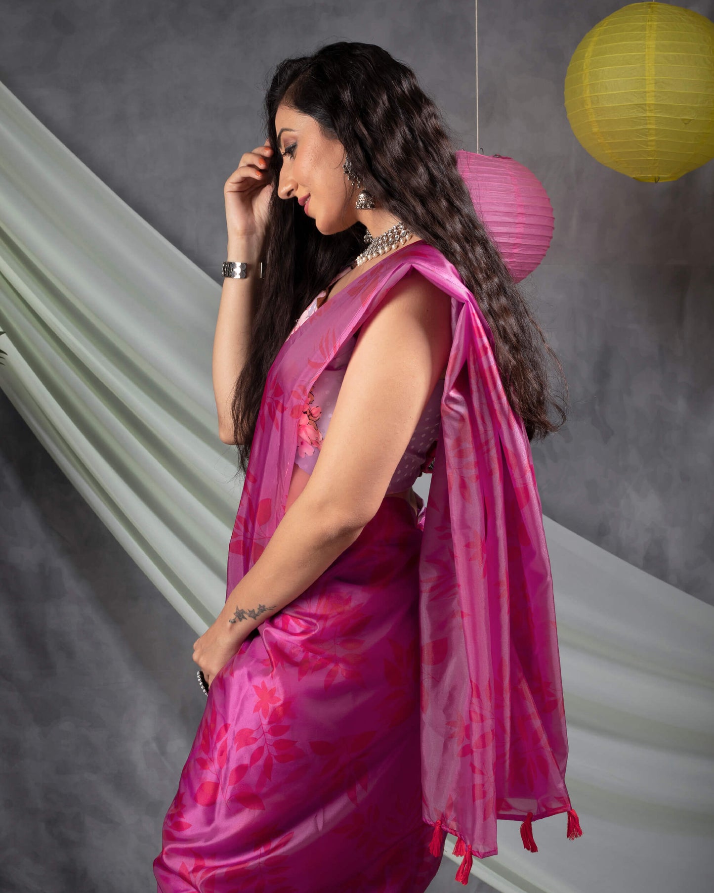 Creamy Pink And Red Leaf Pattern Half Digtal Print Liquid Organza Saree With Tassles