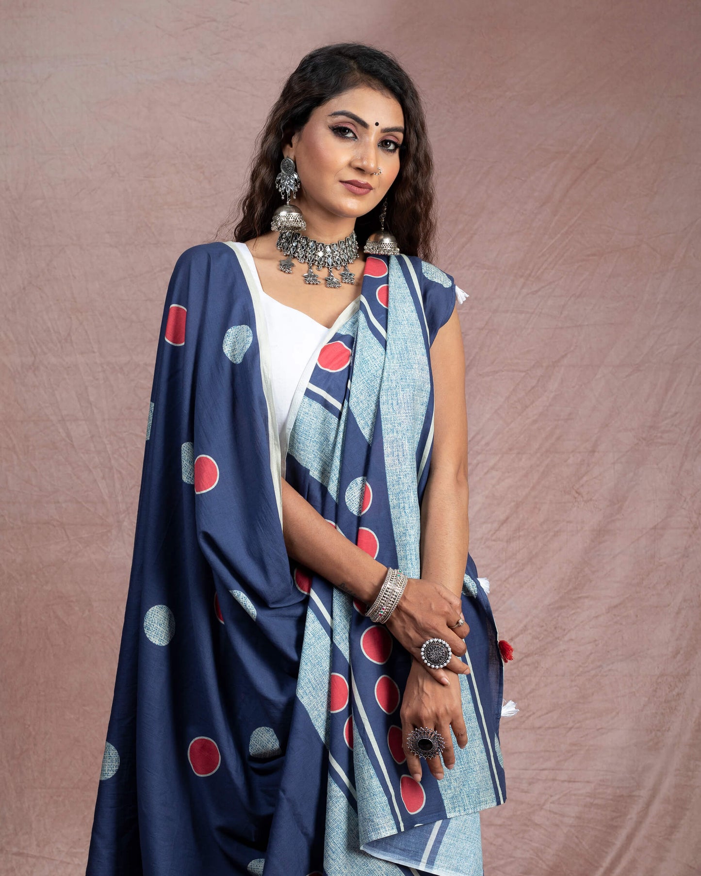 Navy Blue And Red Polka Dots Pattern Digital Print Cotton Mulmul Saree With Tassles