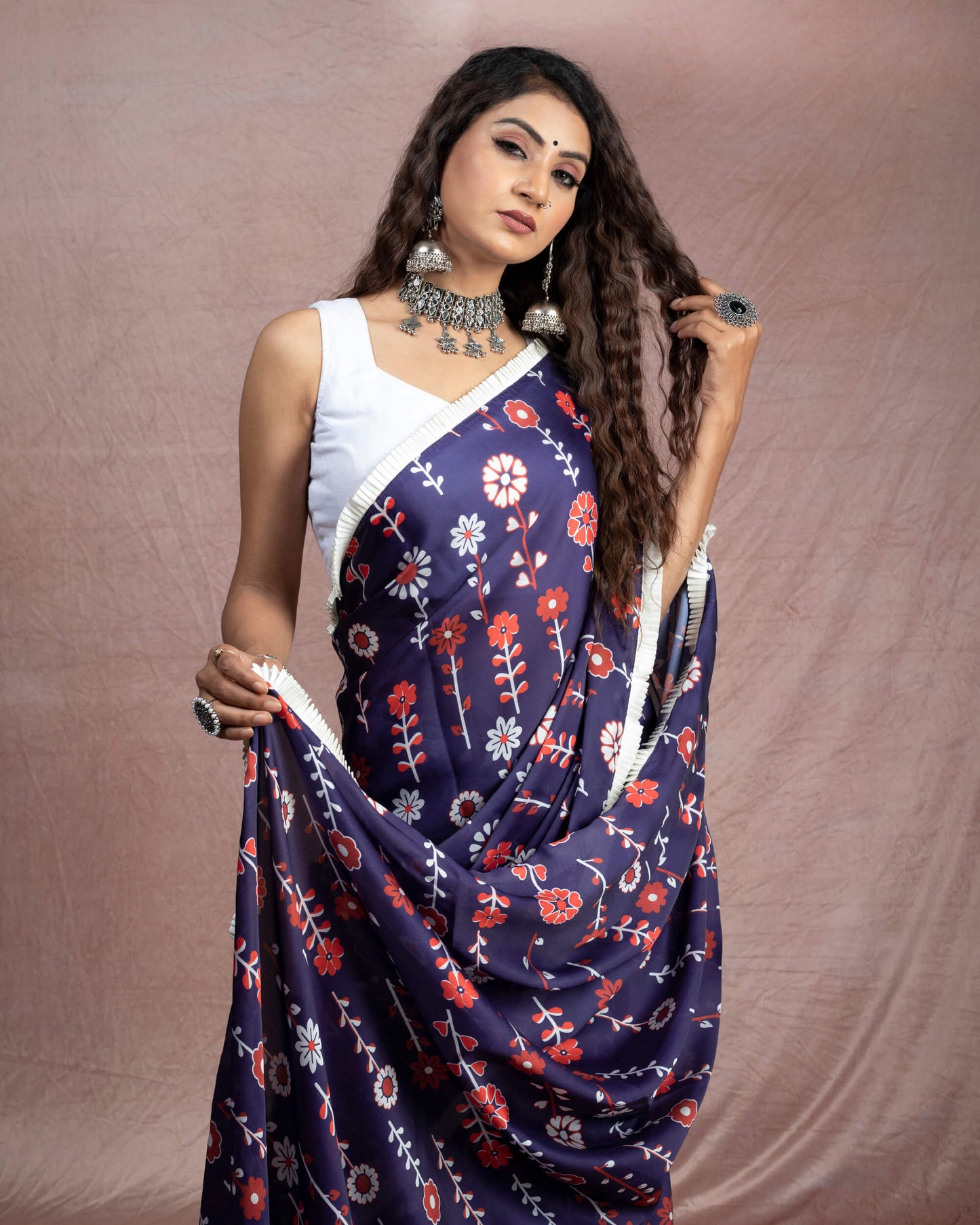 Navy Blue And Red Floral Pattern Digital Print Georgette Satin Saree With Satin Border