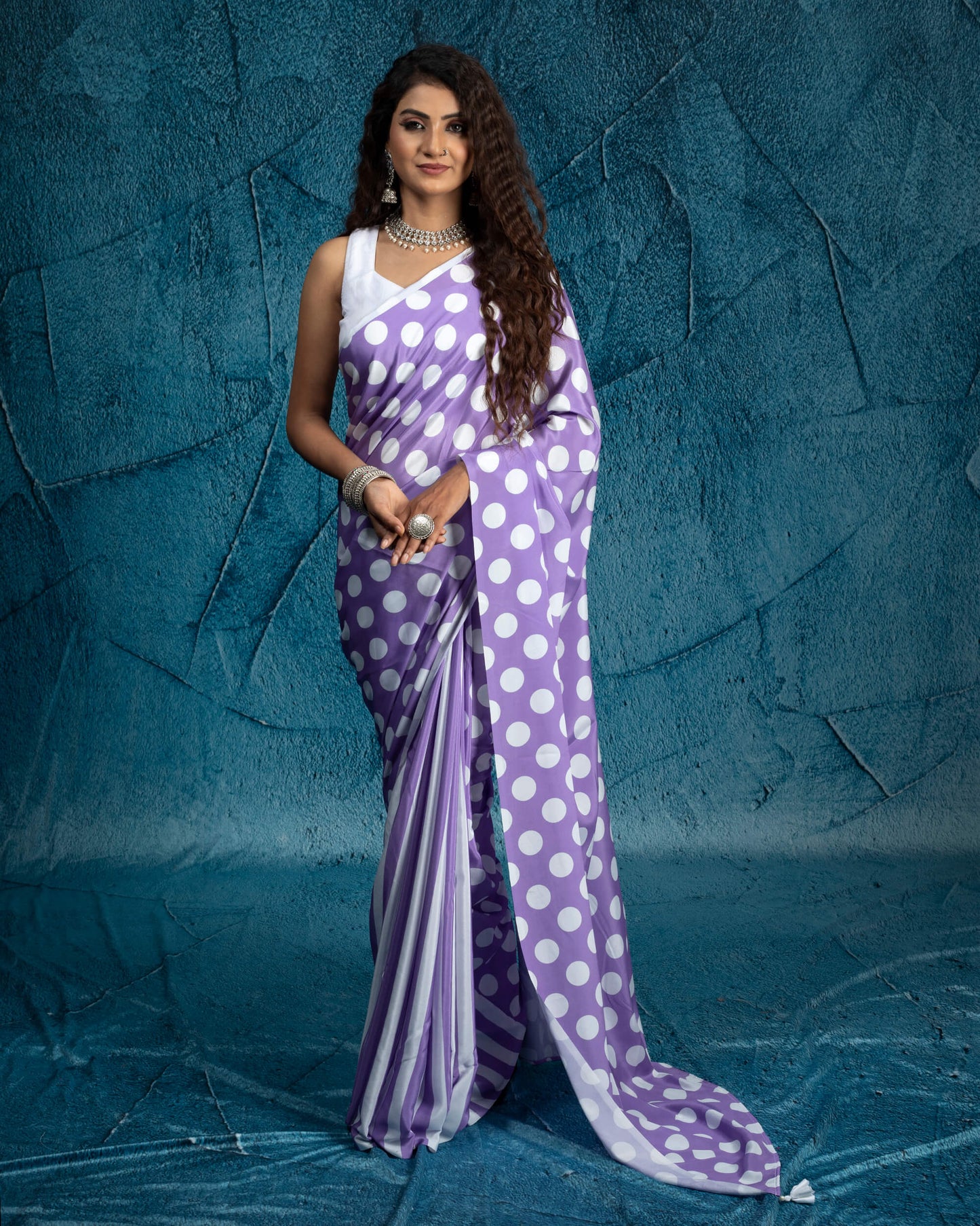 Lilac Purple And White Polka Dots Pattern Digital Print Crepe Silk Saree With Tassels