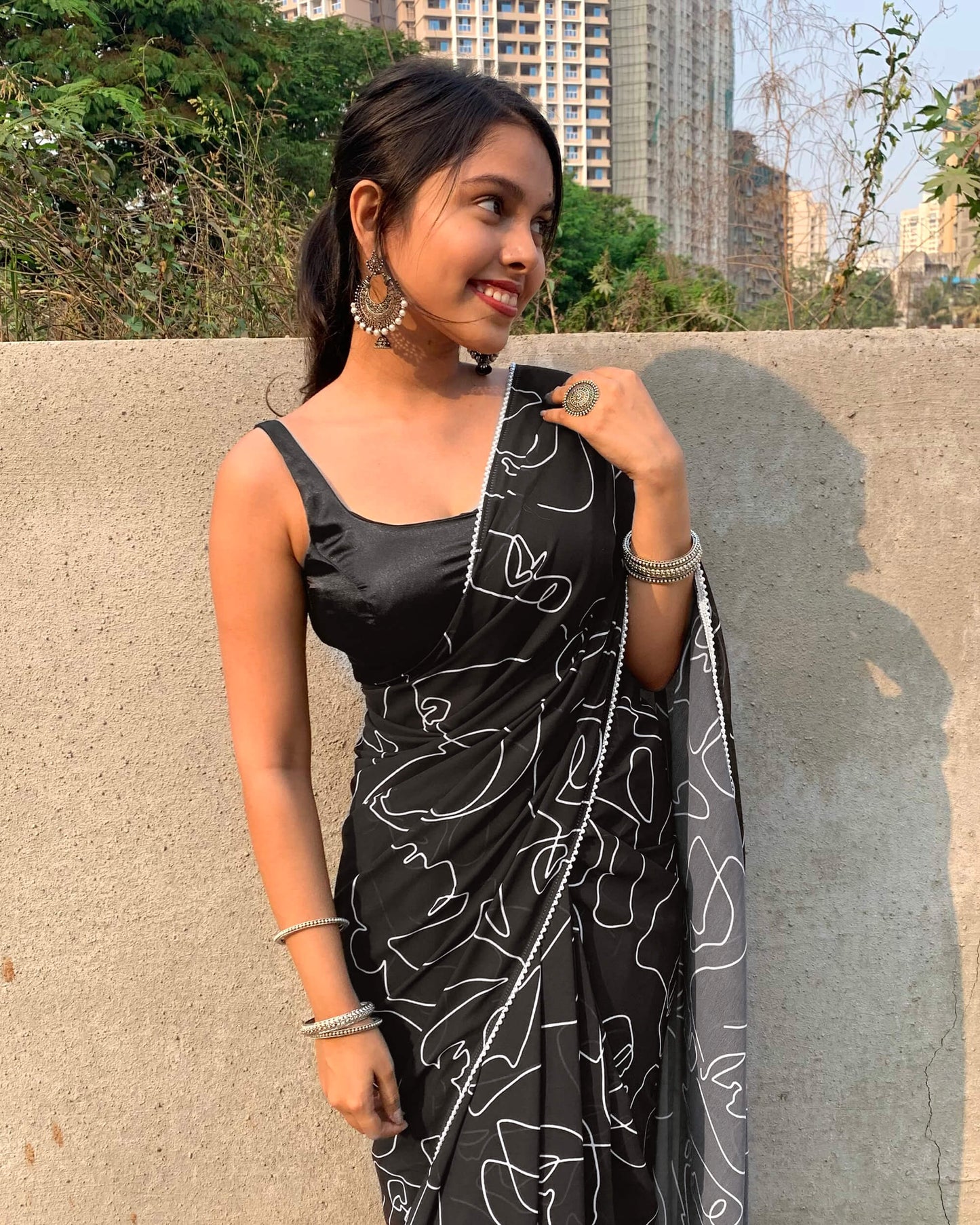 Black And White Abstract Pattern Digital Print Georgette Saree With Pearl Work Lace Border
