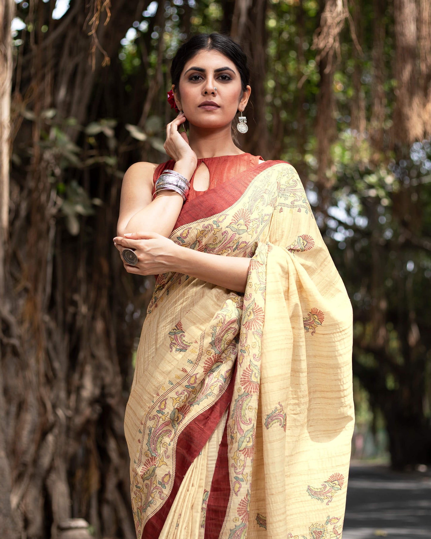 Ecru Beige And Mahogany Red Kalamkrii Pattern Digital Print Art Tusser Silk Saree With Tassels
