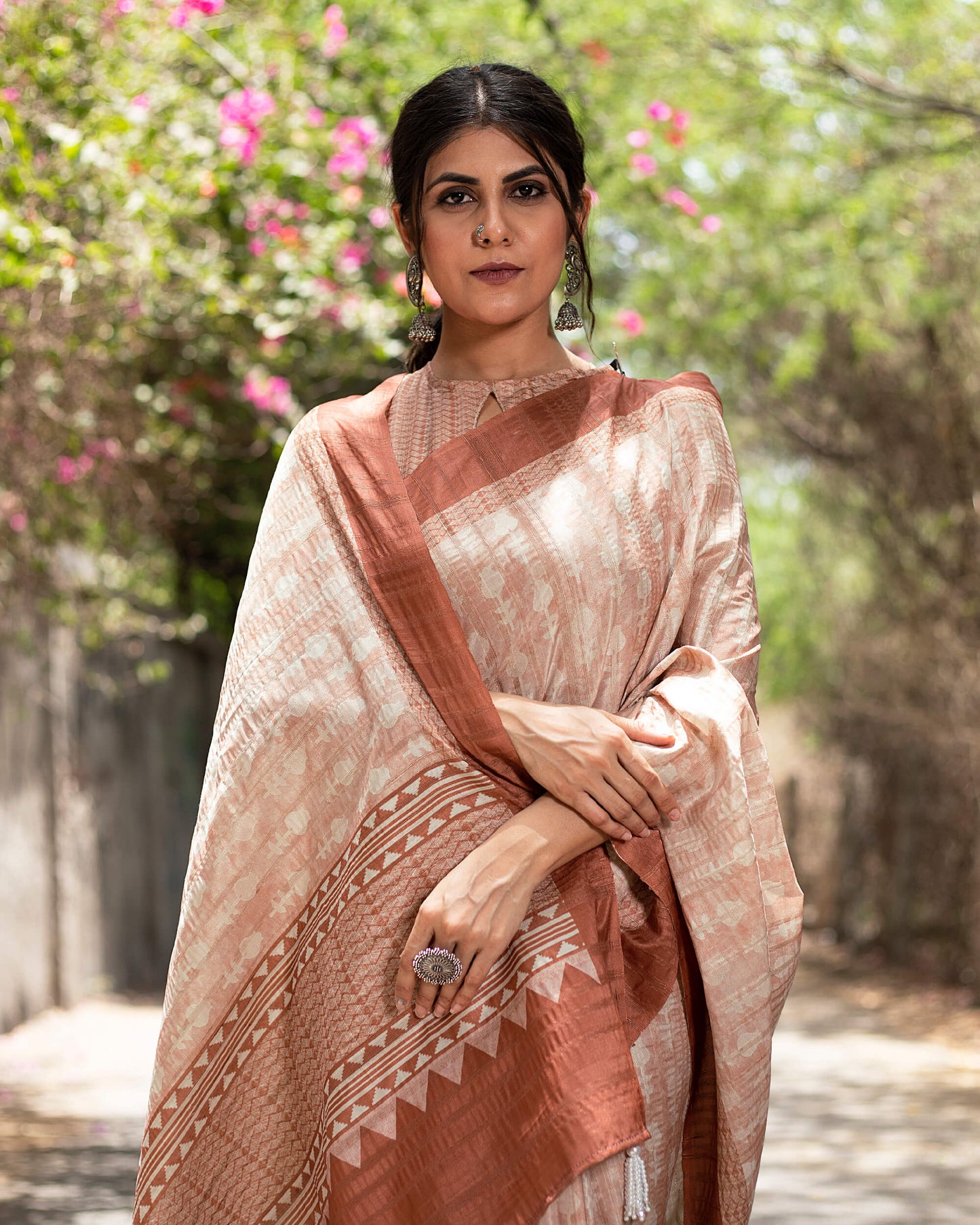 Brick Brown And White Booti Pattern Digital Print Art Tusser Silk Saree With Tassels