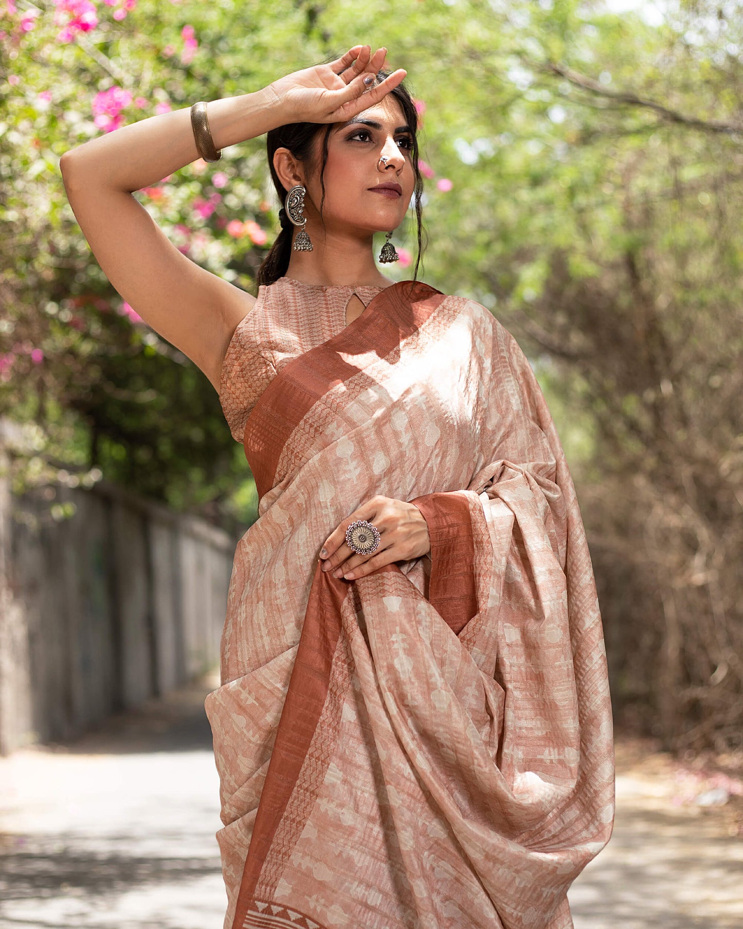 Brick Brown And White Booti Pattern Digital Print Art Tusser Silk Saree With Tassels