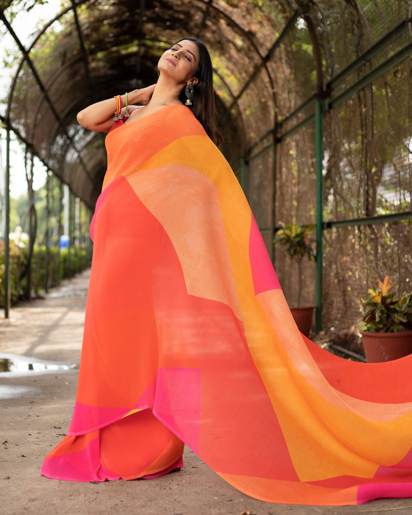 Red And Melon Orange Abstact Pattern Digital Print Georgette Pleated Saree