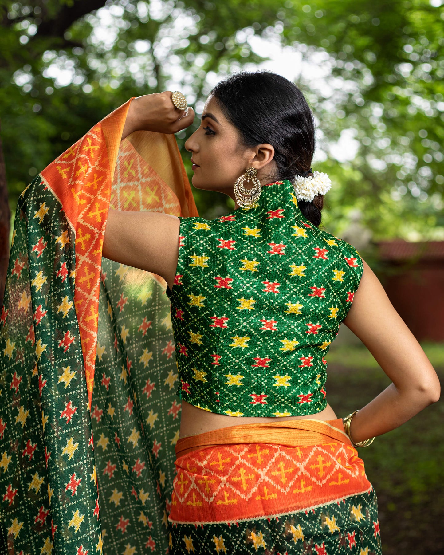 Green Patolaa Pattern Digital Print Chanderi Saree With Zari Broder
