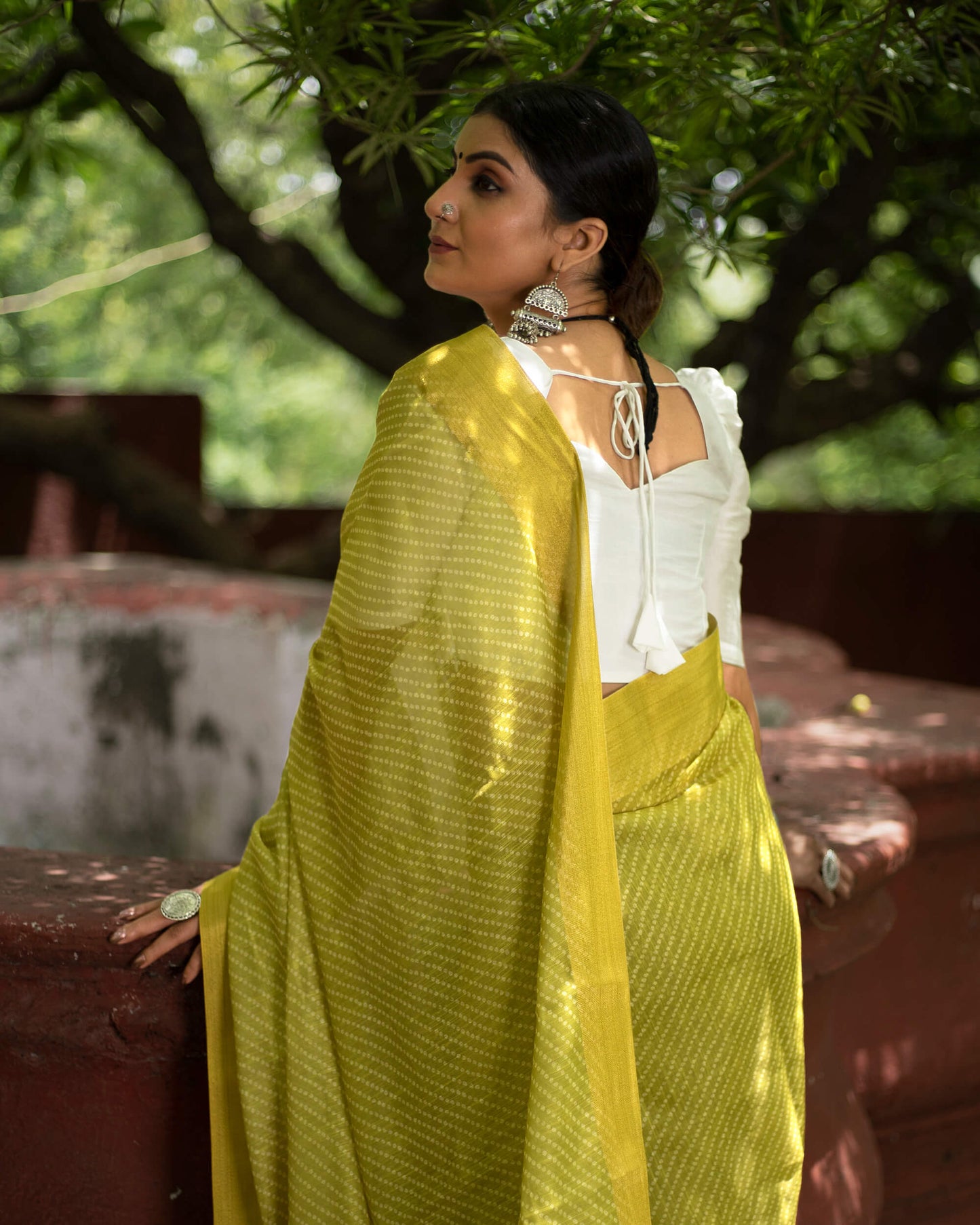 Olive Green Bandhanii Pattern Digital Print Chanderi Saree With Zari Border