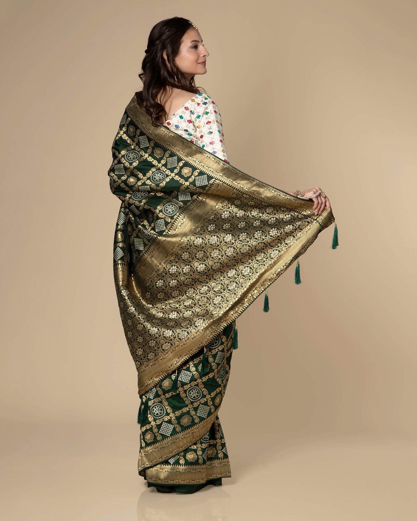 Green Bandhani Golden Jacquard Work Exclusive Silk Saree