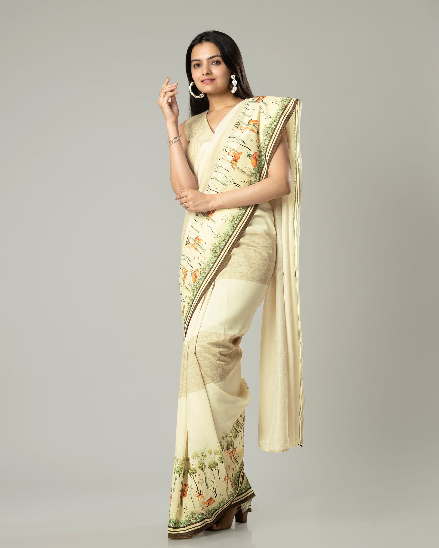 Smart Ivory White Madhubani Border Muslin Saree