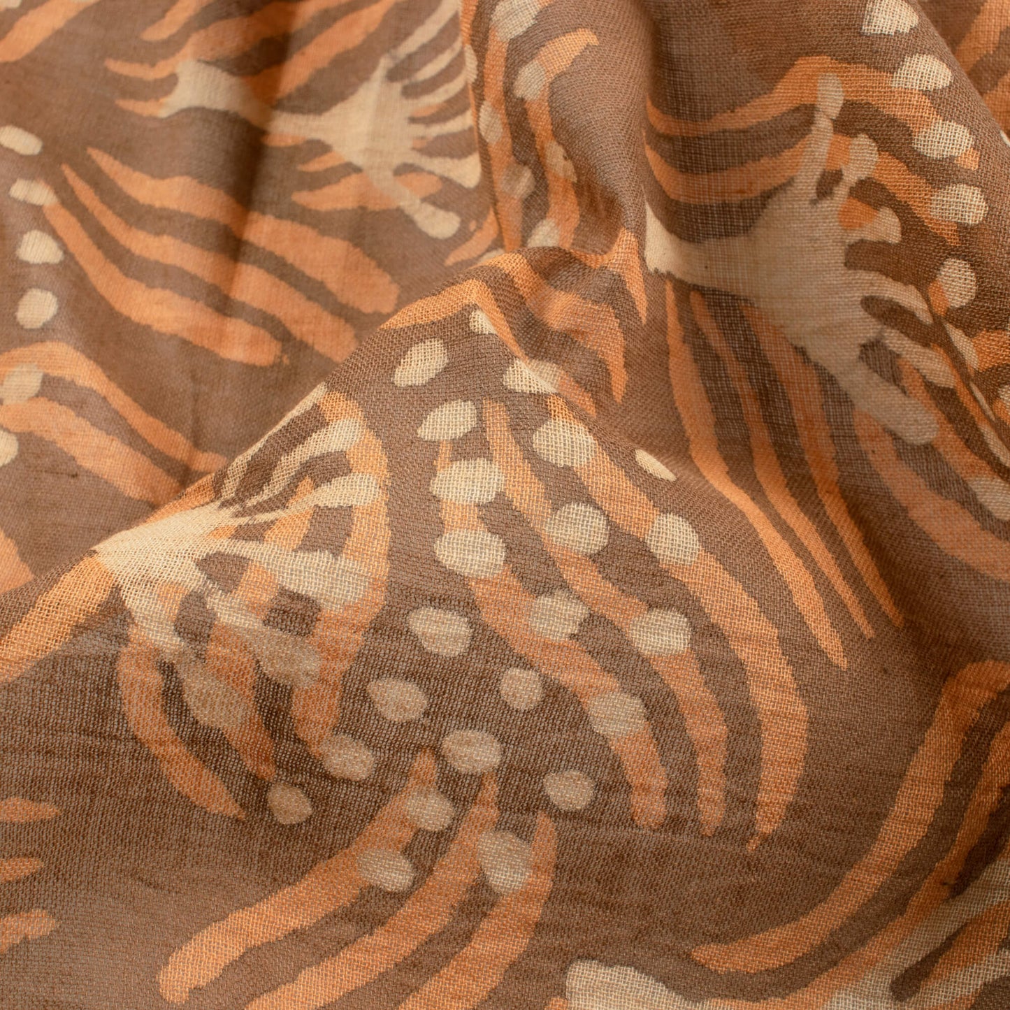Beige And Orange Abstract Pattern Kashish Handblock Zari Bordered Cotton Mulmul Saree With Blouse - Fabcurate
