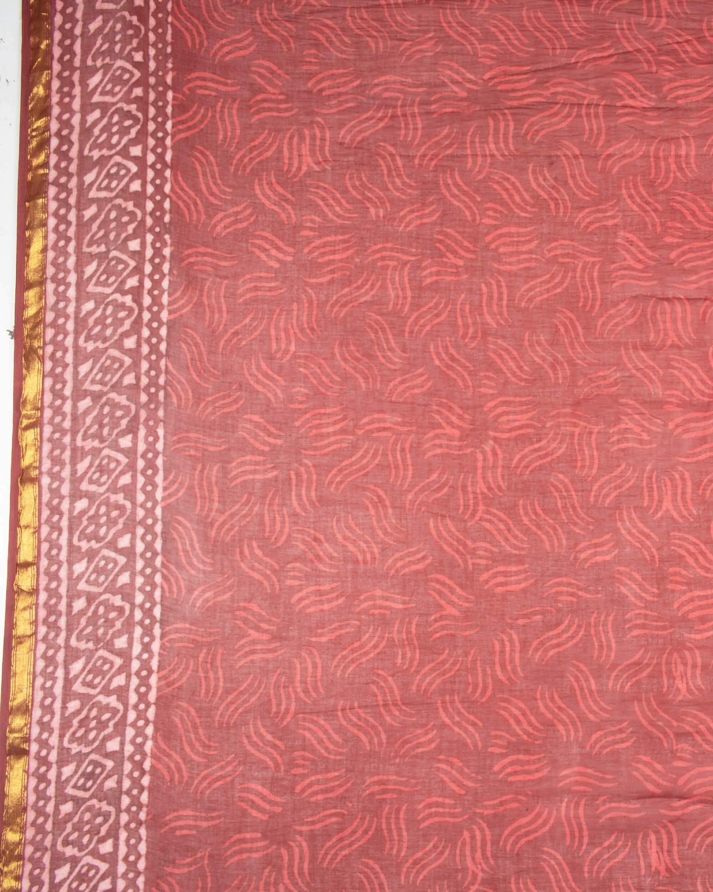 Maroon And Beige Geometric Pattern Kashish Handblock Zari Bordered Cotton Mulmul Saree With Blouse - Fabcurate