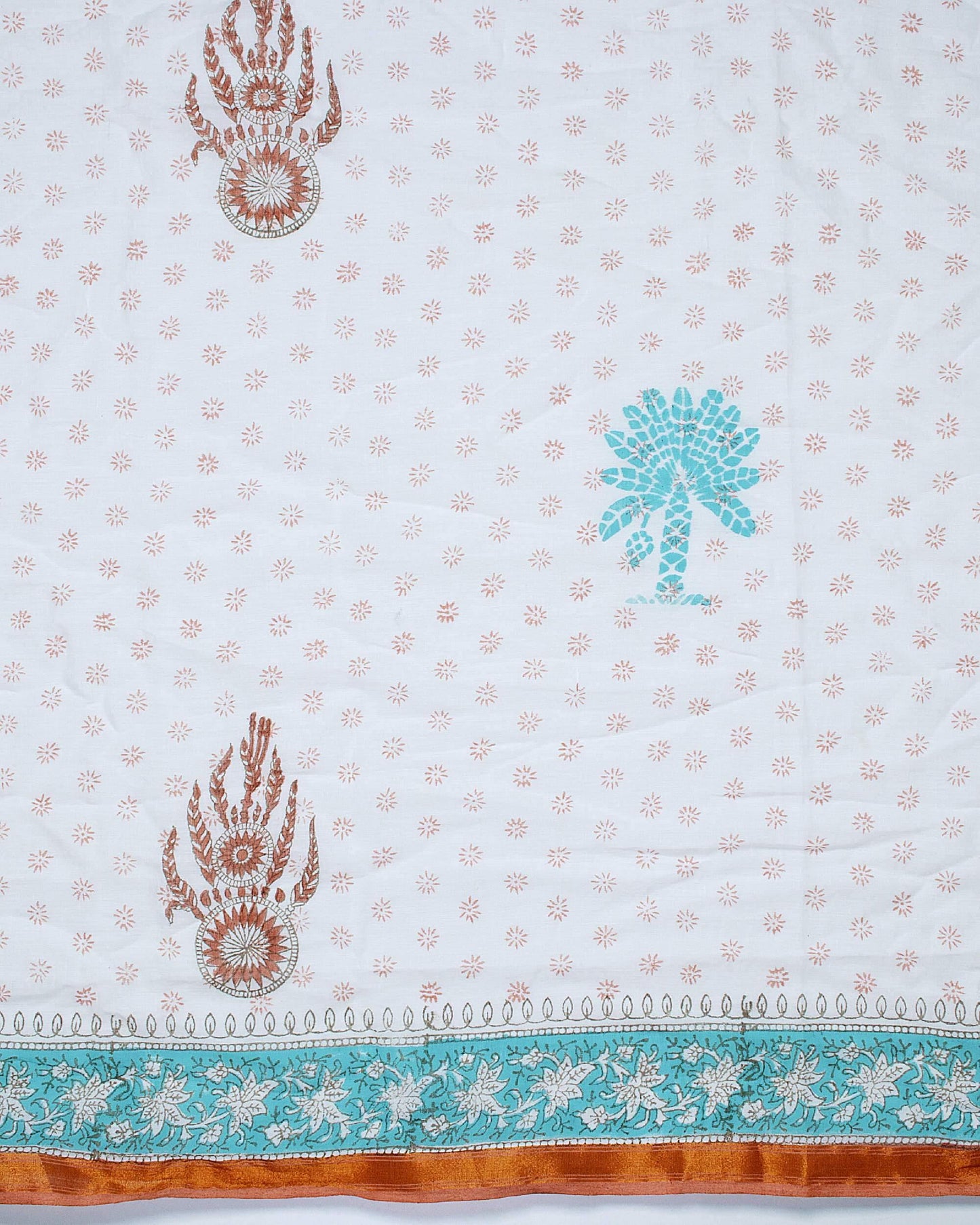 White And Burnt Orange Booti Pattern Handblock Zari Bordered Cotton Mulmul Saree With Blouse - Fabcurate