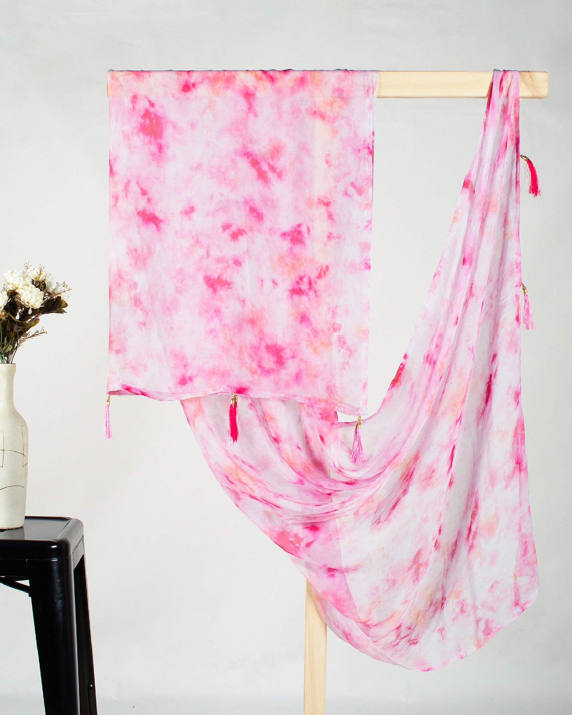 Pink And White Tie & Dye Pattern Digital Print Bemberg Chiffon Dupatta With Tassels - Fabcurate