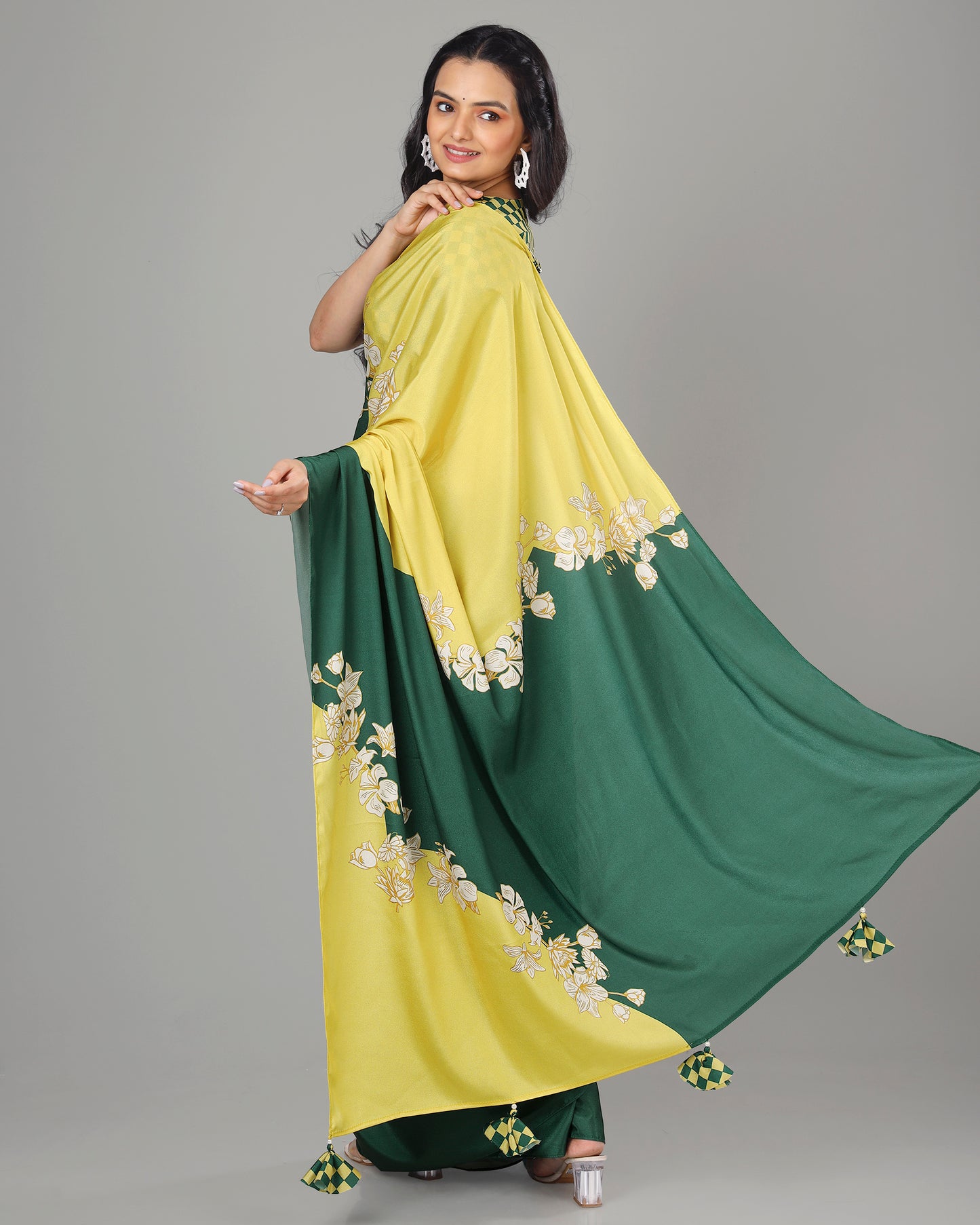 Exclusive Vintage Floral Women's Designer Bollywood Pre-Draped Saree