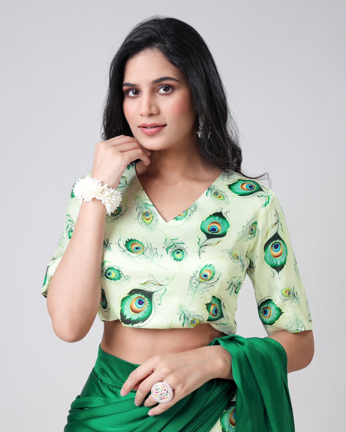 Lovely Feather V-Neck Half Sleeve Blouse