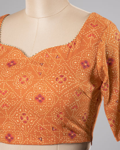 Sweet Heart Neck Bandhani Cotton Mulmul Blouse With Lace Work