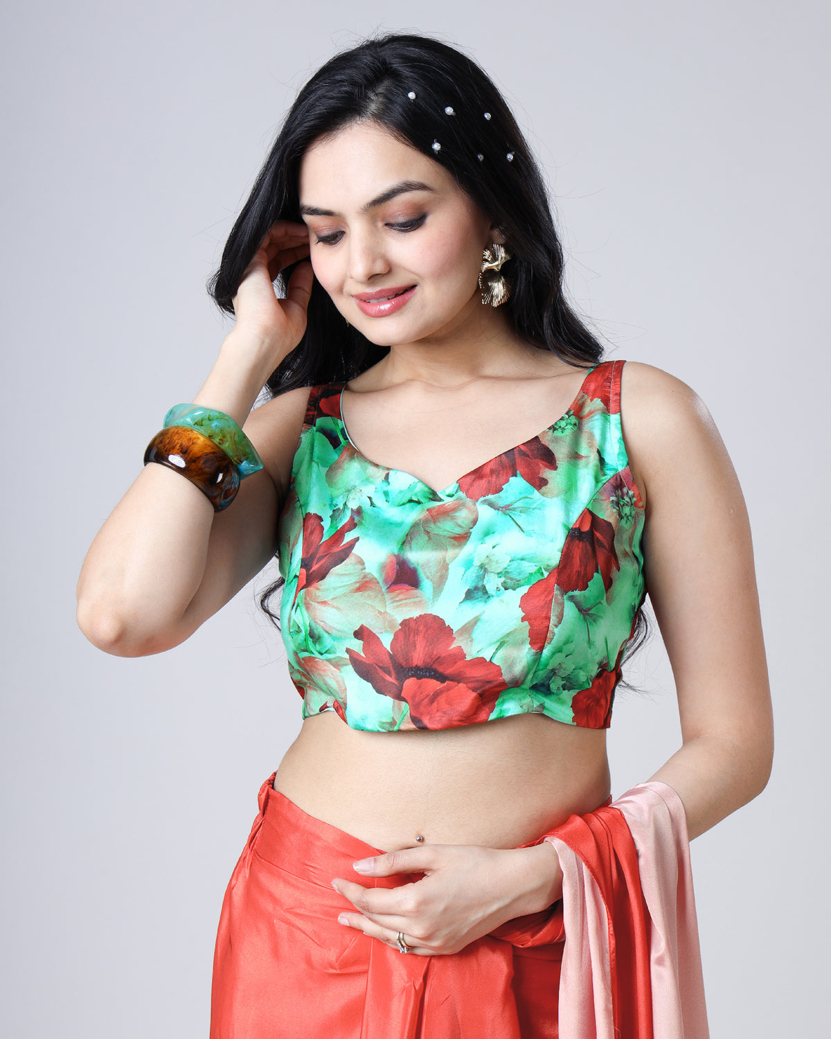 #1 Statement Floral Blouse - Soft Feel, Insta-Ready Style