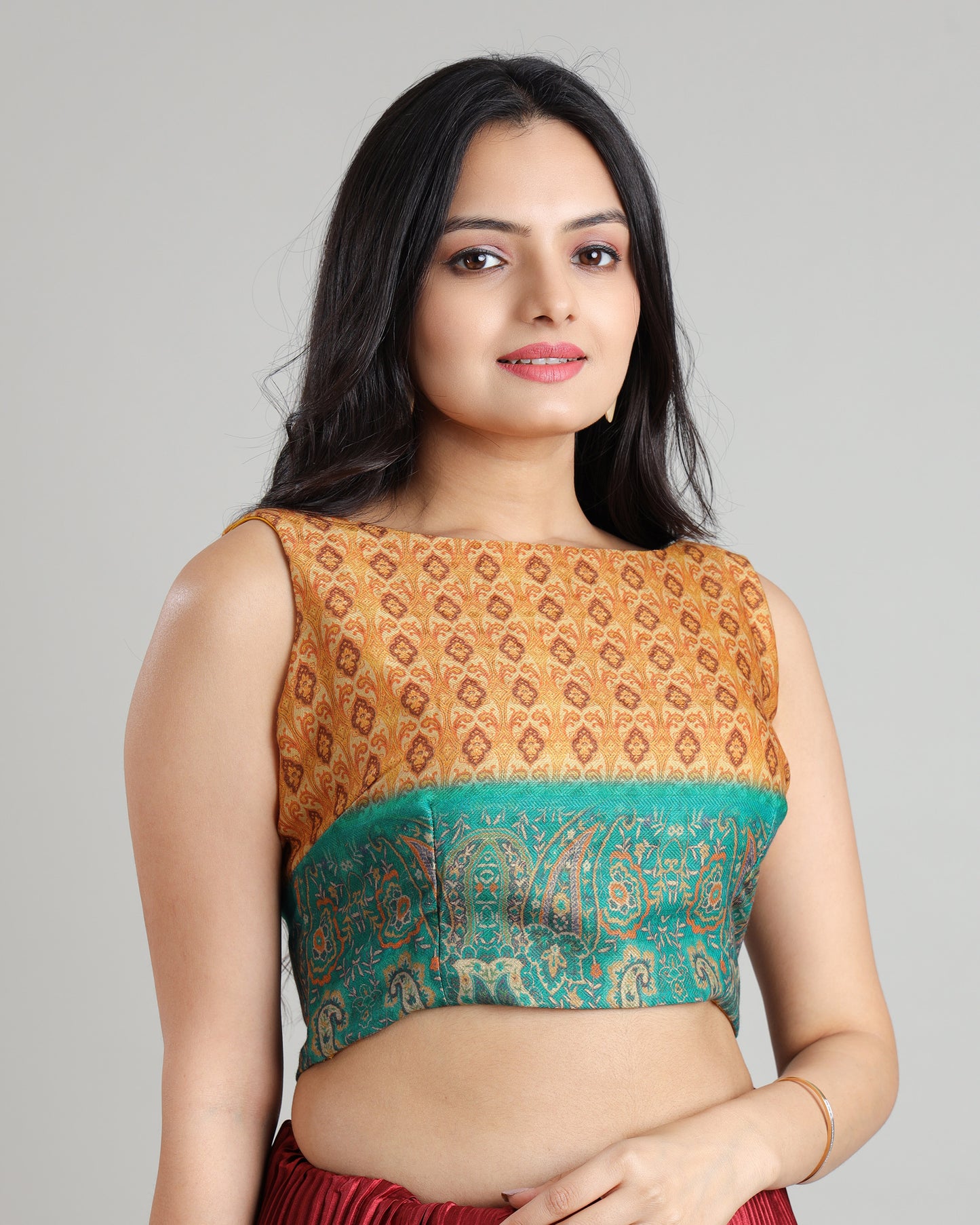 Expertly Crafted Superior Quality Ethnic Blouse