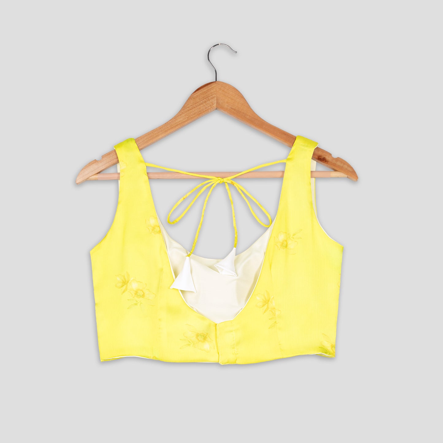 Classic Yellow Round Neck Sleeveless Blouse