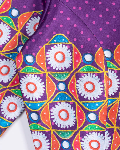Trendy Bandhanii Print Blouse With Modern Short Sleeves