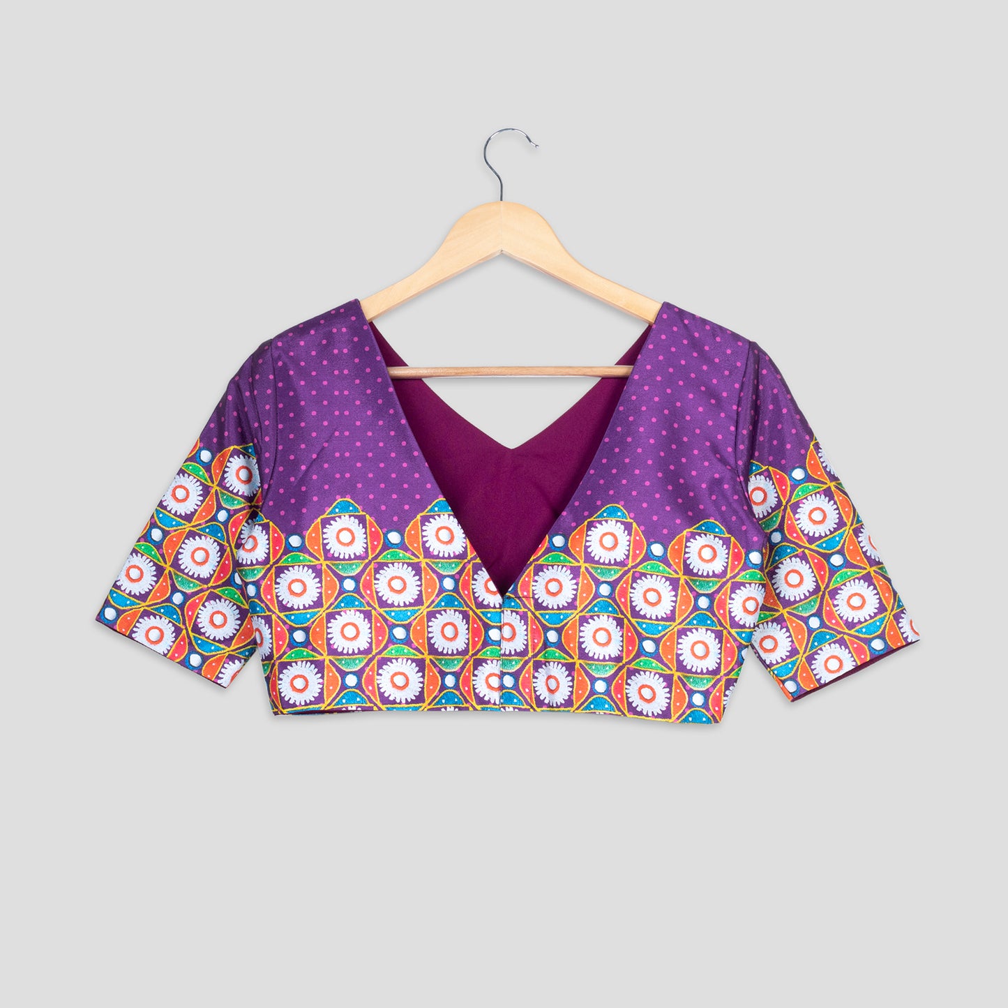 Trendy Bandhani Print Blouse With Modern Short Sleeves