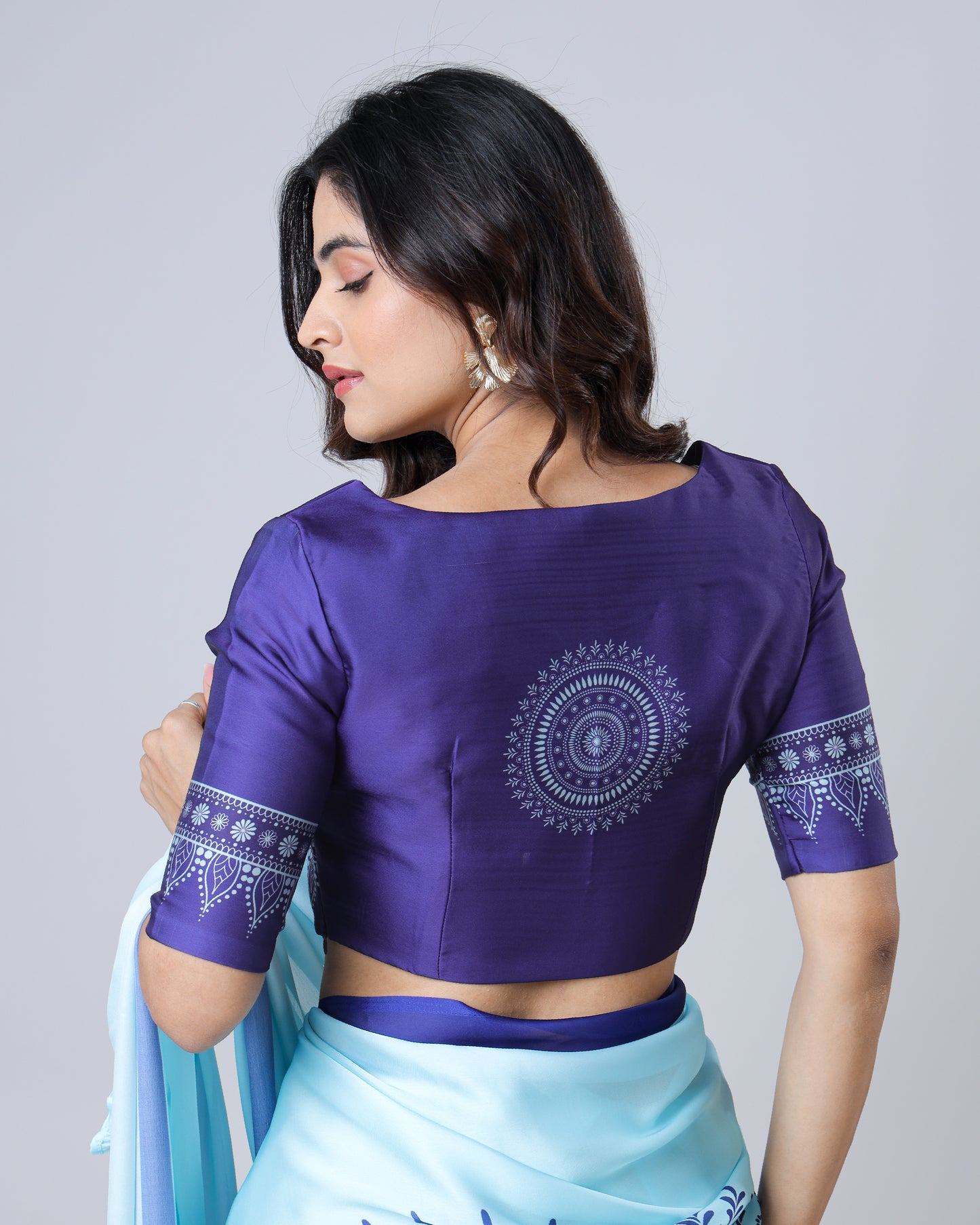 Royal Mandalaa Print Sweetheart Neck Blouse