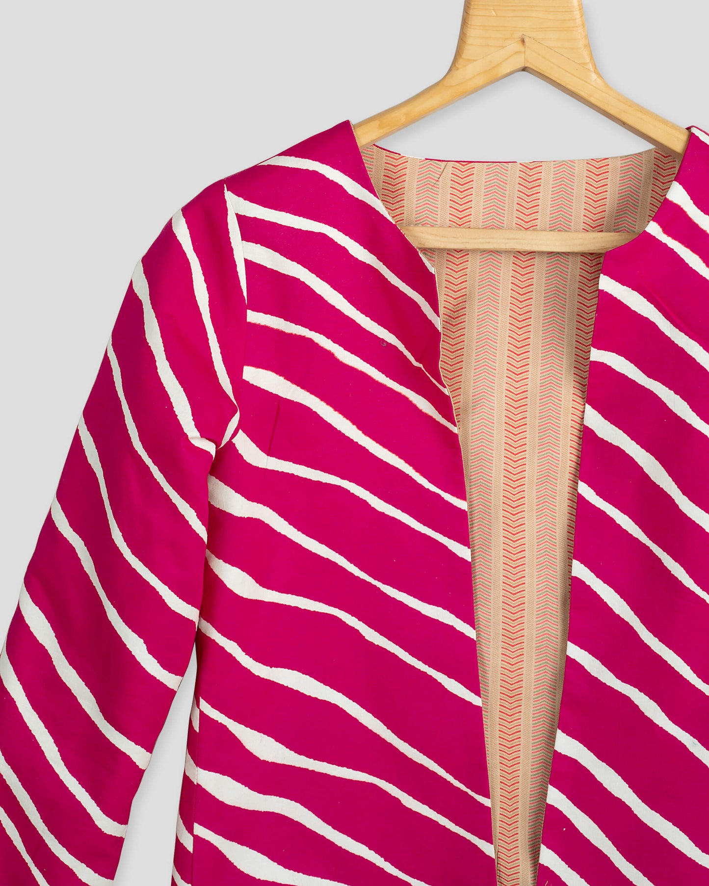 Trendy Leheriya Reversible Jacket