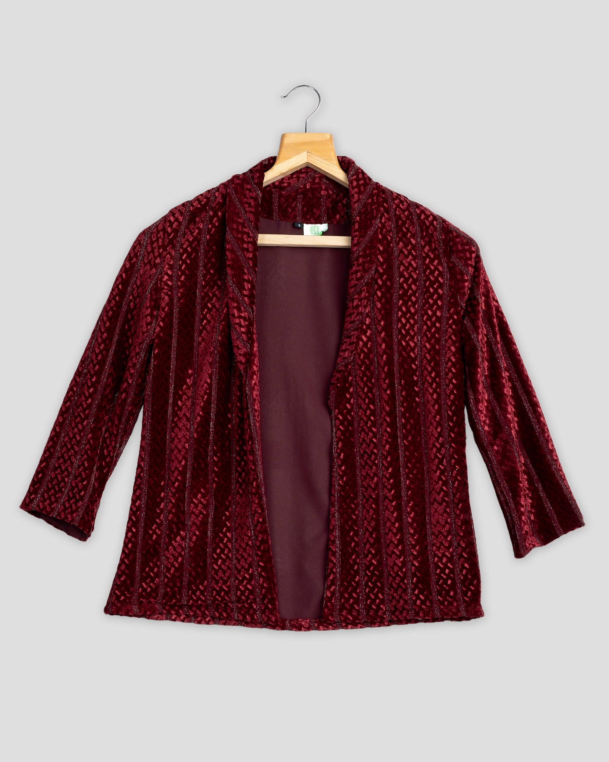 Buy Black Jackets & Coats for Women by BUYNEWTREND Online | Ajio.com