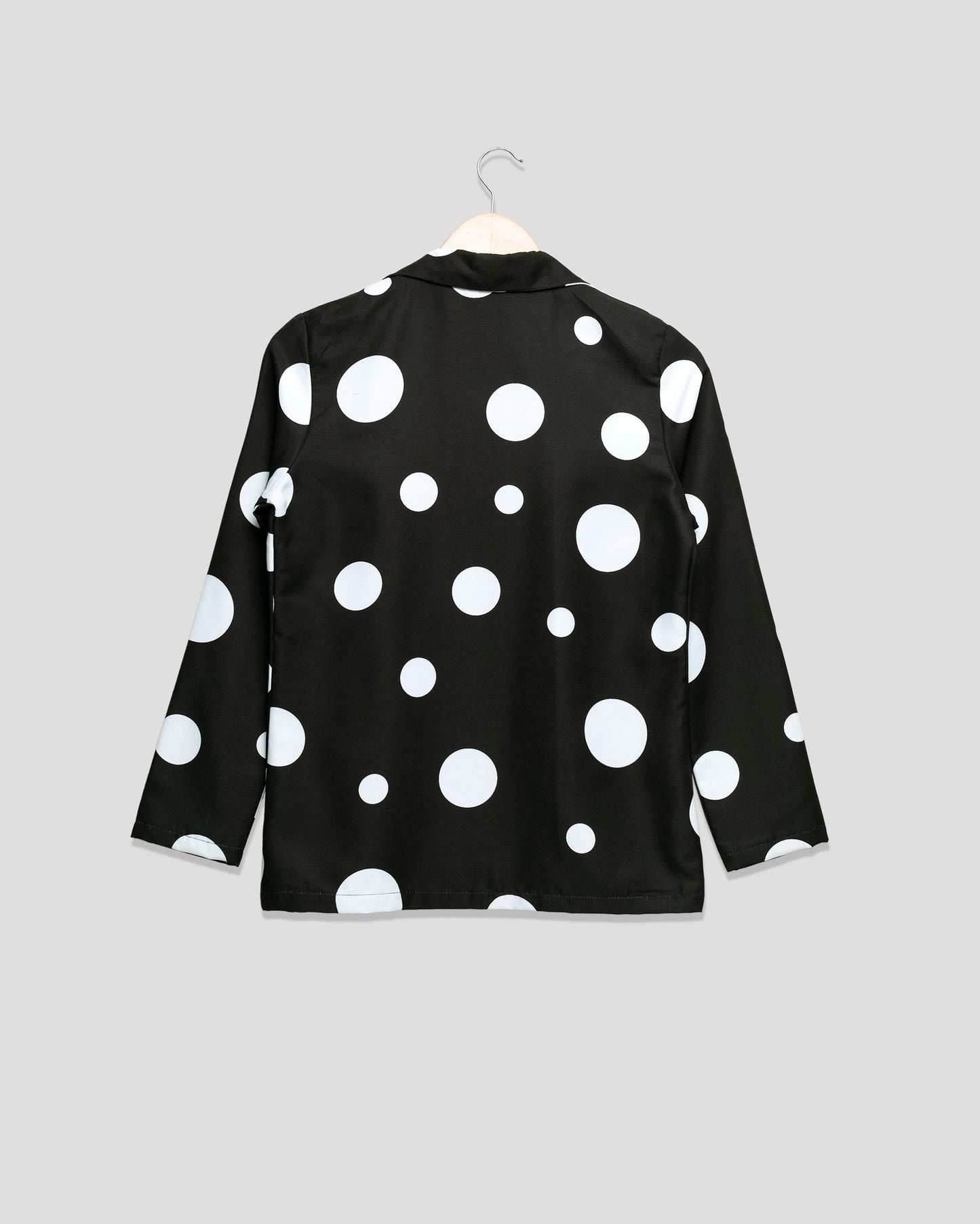 Fabcurate Fashion's High-On-Trend Polka Dots Jacket
