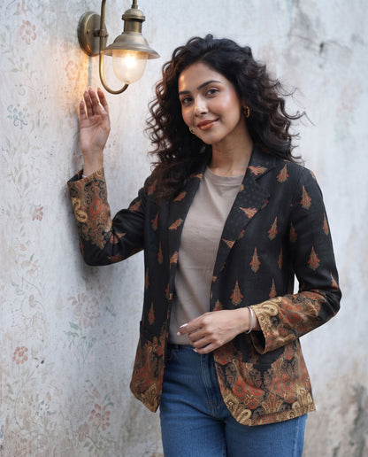 Cultural Charm In Every Stitch: Women's Ethnic Jacket