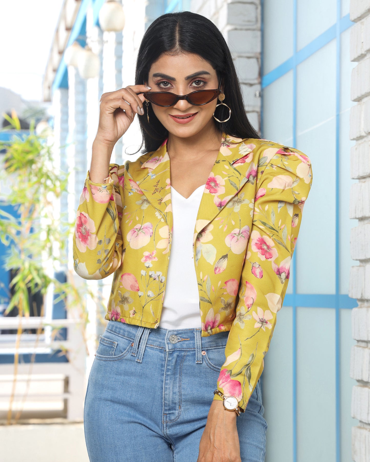 Full Blooms Floral Puff Sleev Women's Jacket