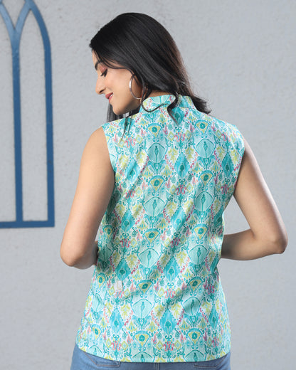 Classy Jacket For The Modern Women's
